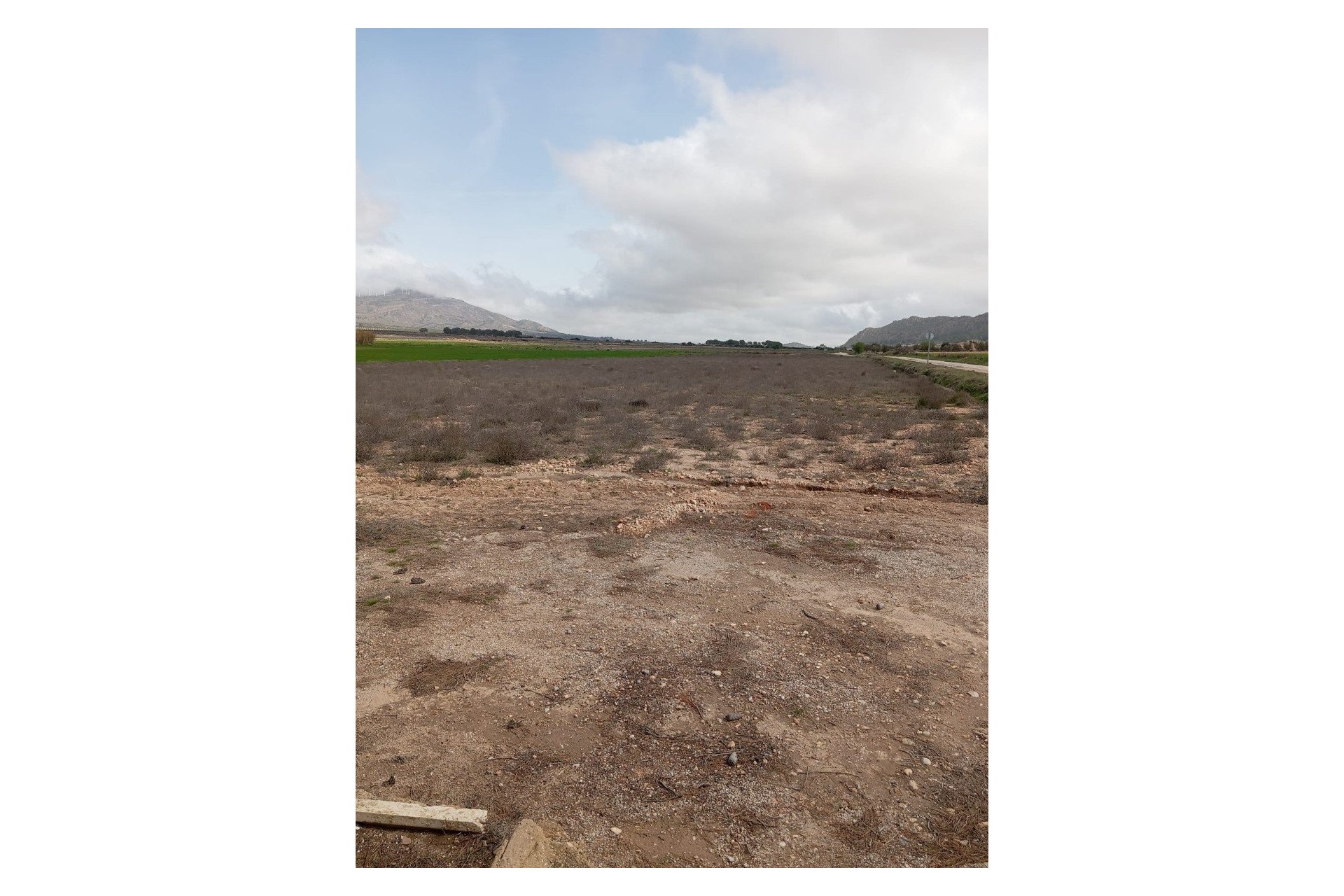 Revente - Villa -
Yecla - Inland