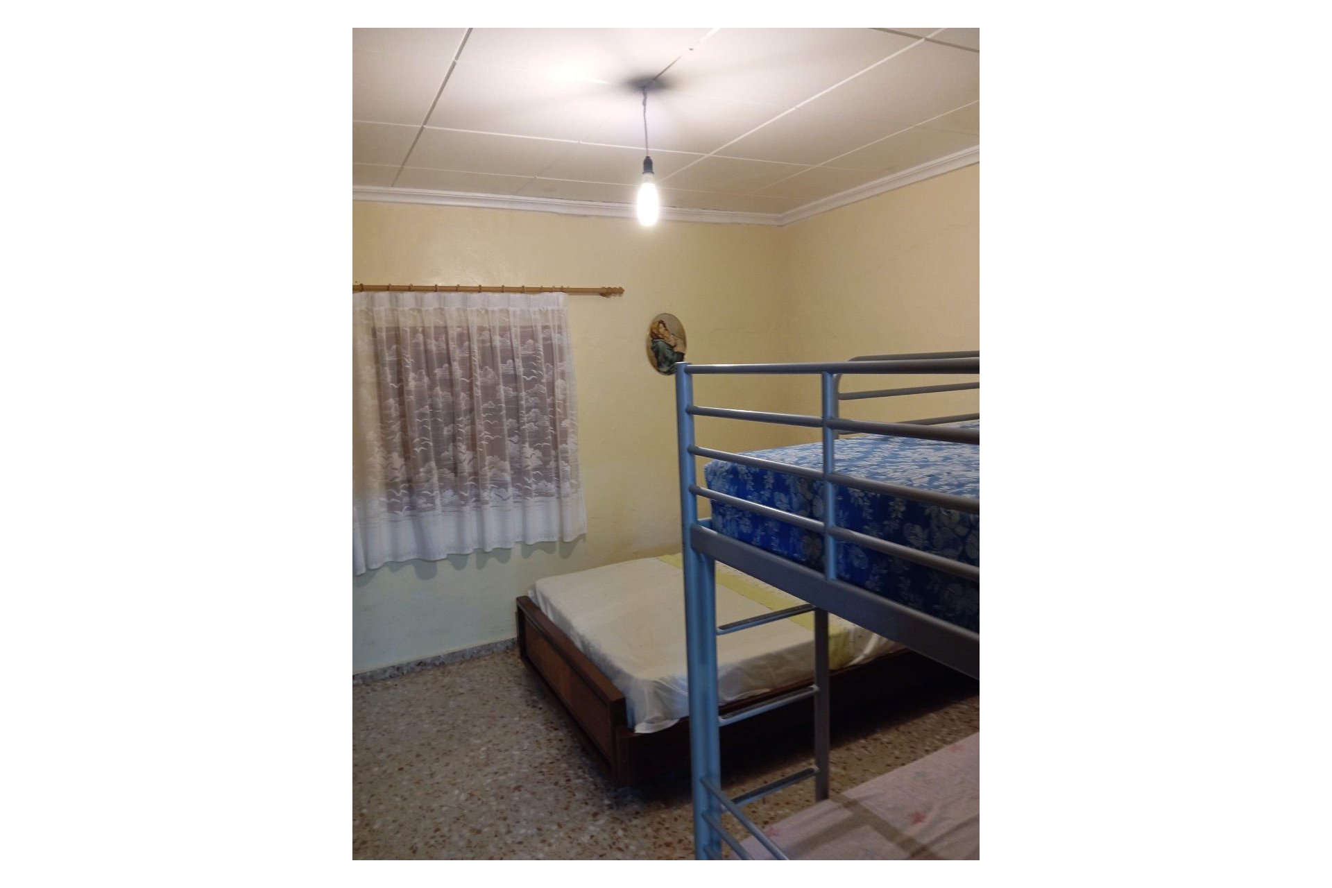 Revente - Villa -
Yecla - Inland