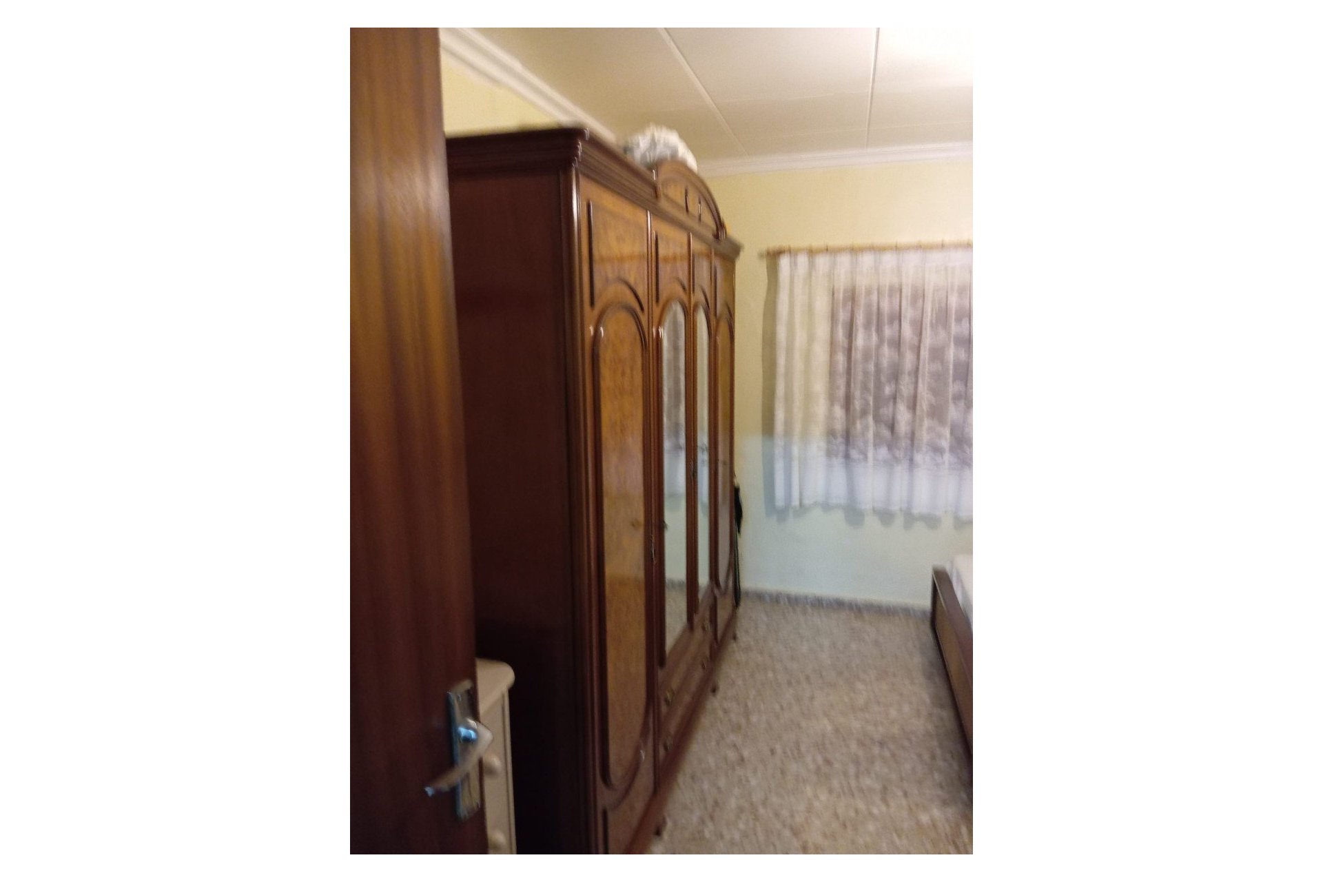 Revente - Villa -
Yecla - Inland
