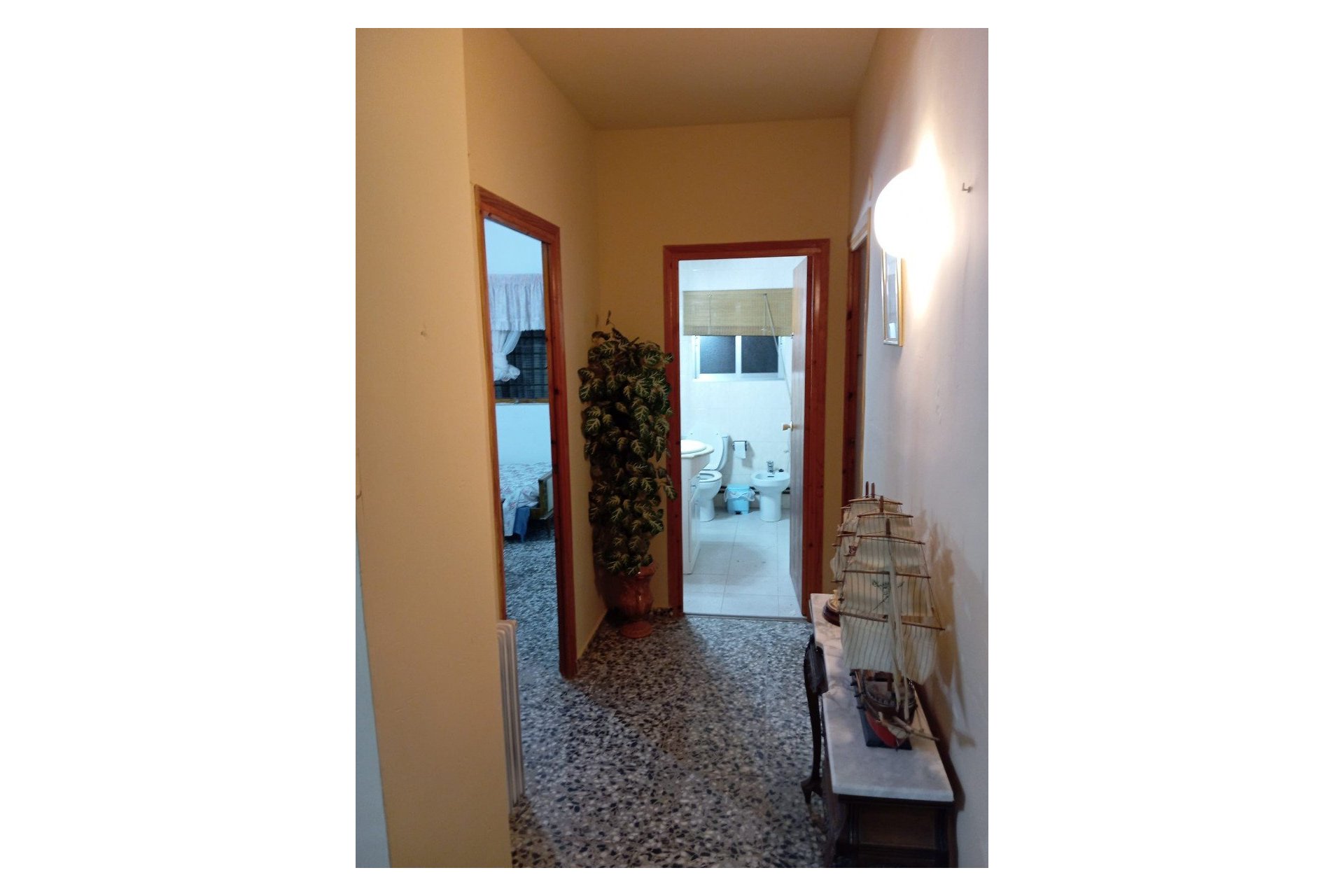 Revente - Villa -
Yecla - Inland