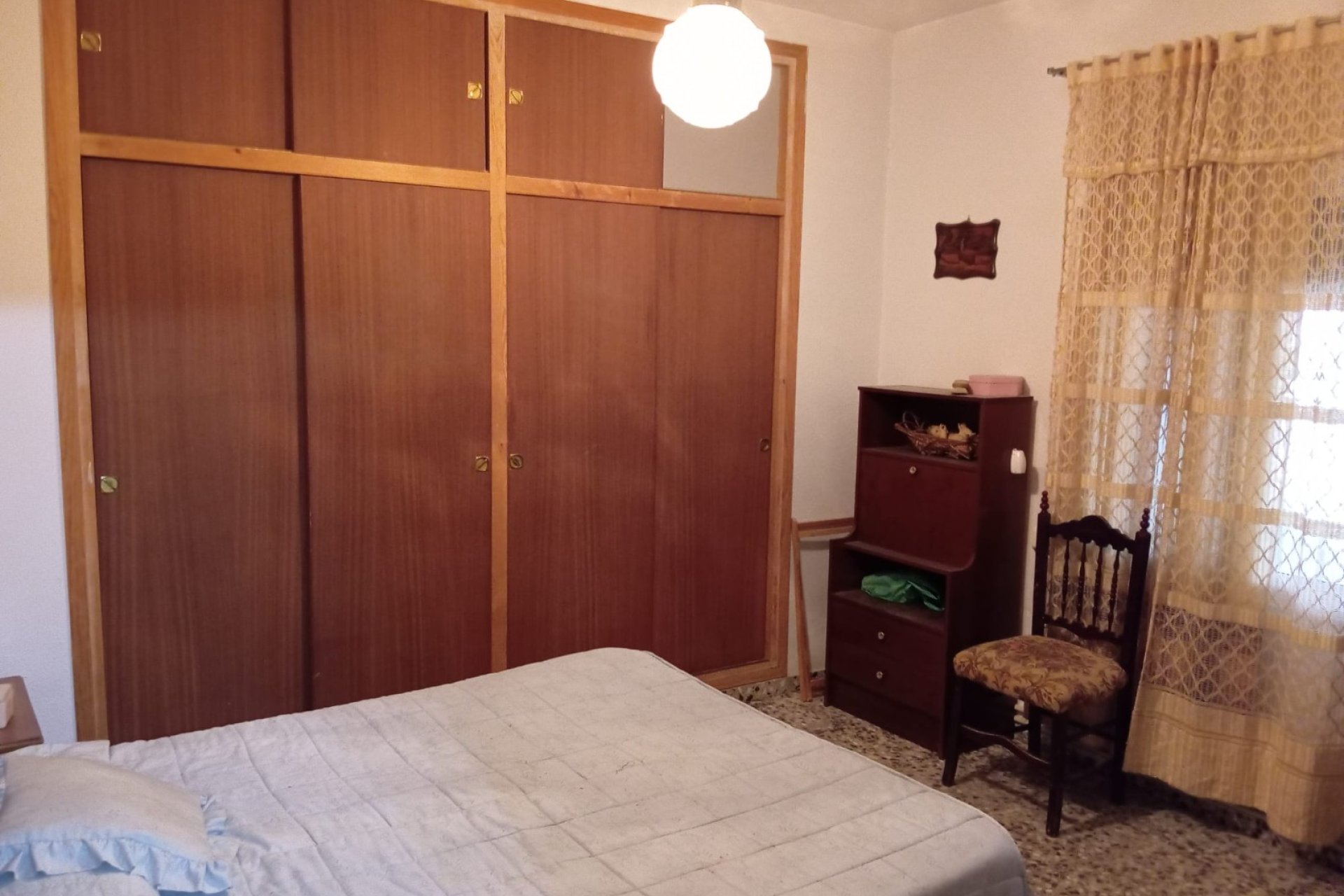 Revente - Villa -
Yecla - Inland