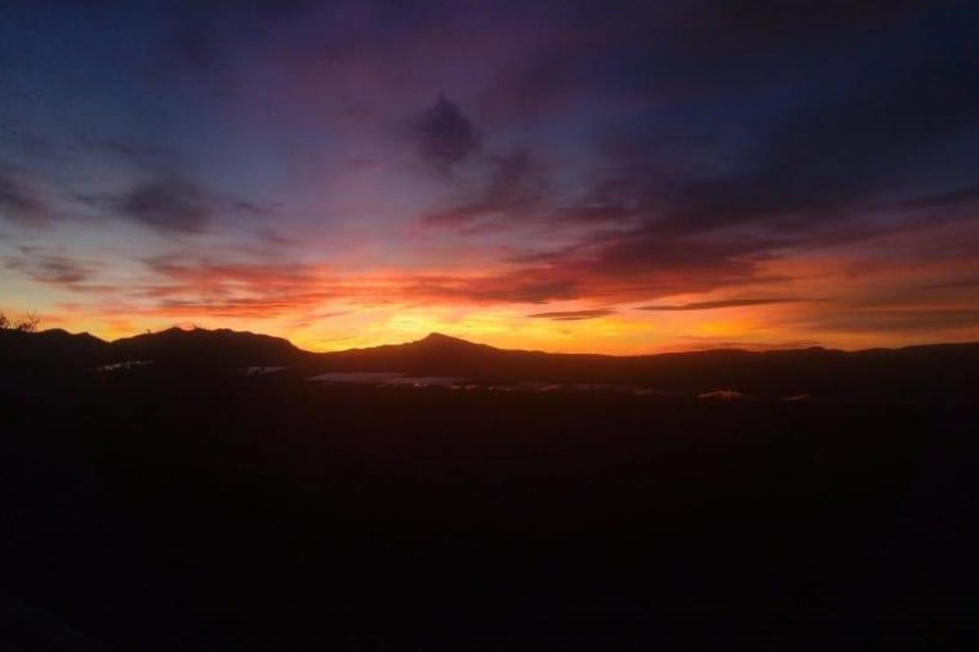 Revente - Villa -
Yecla - Inland