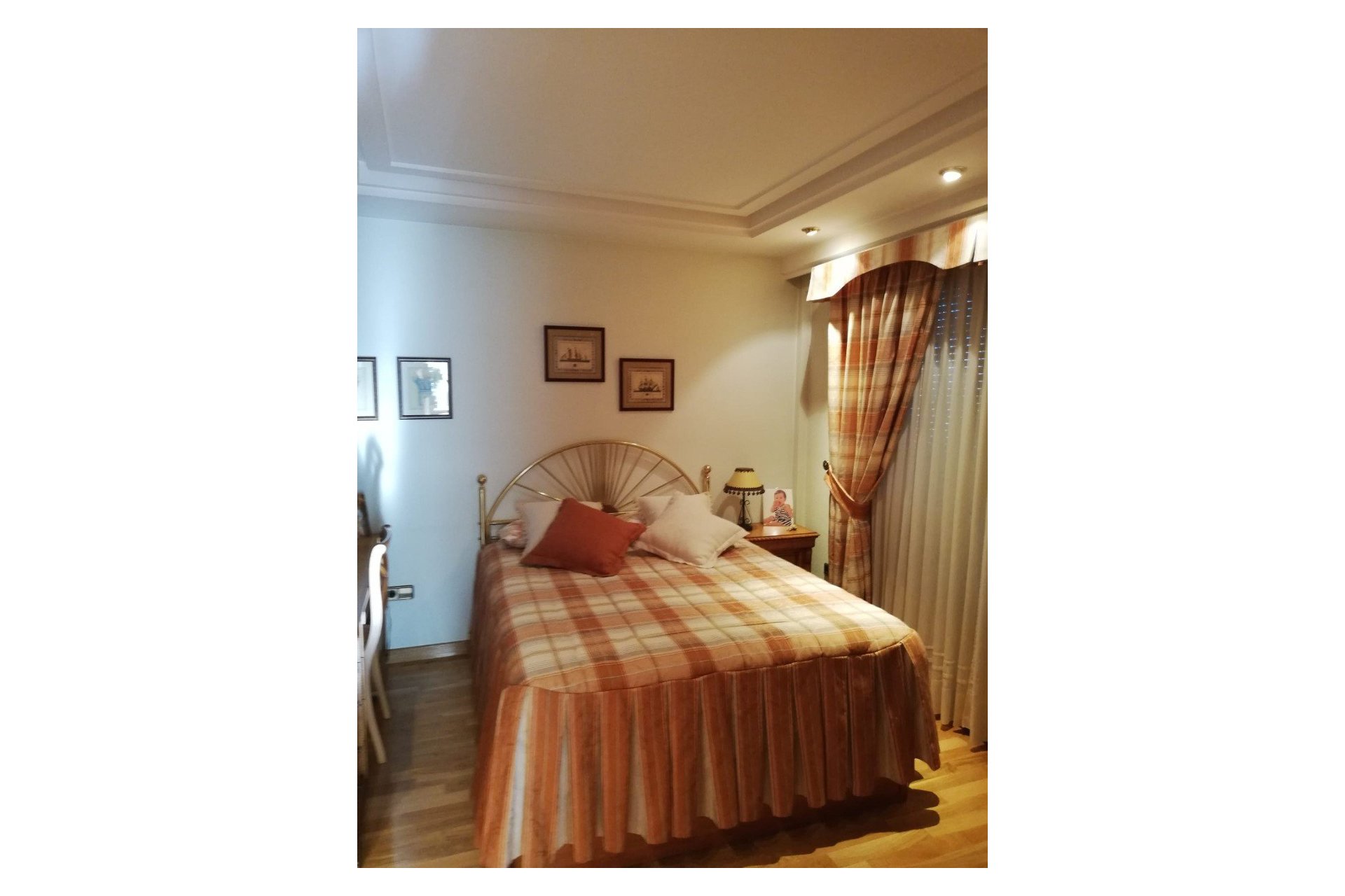 Revente - Villa -
Yecla - Inland