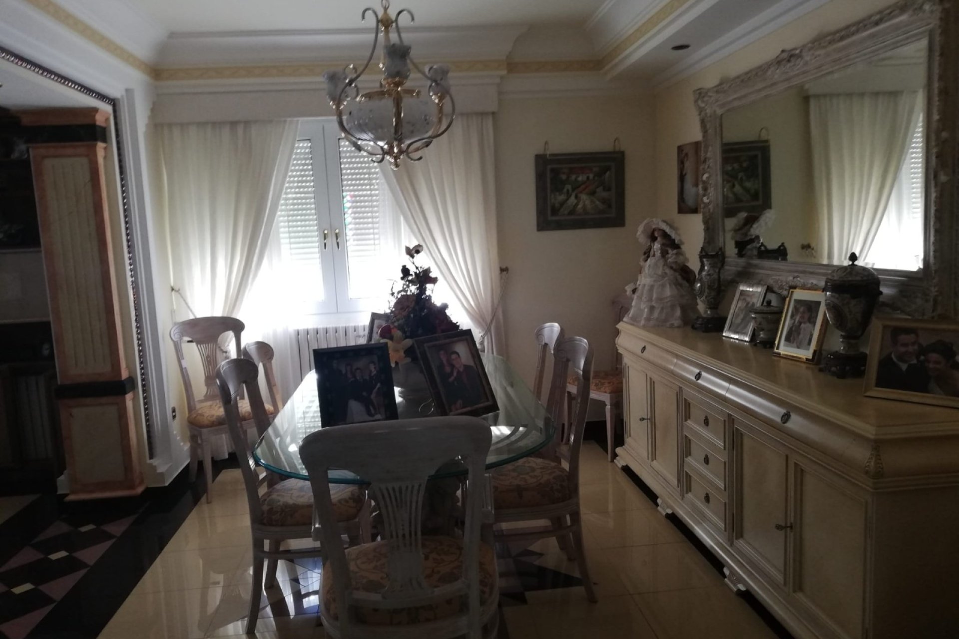 Revente - Villa -
Yecla - Inland