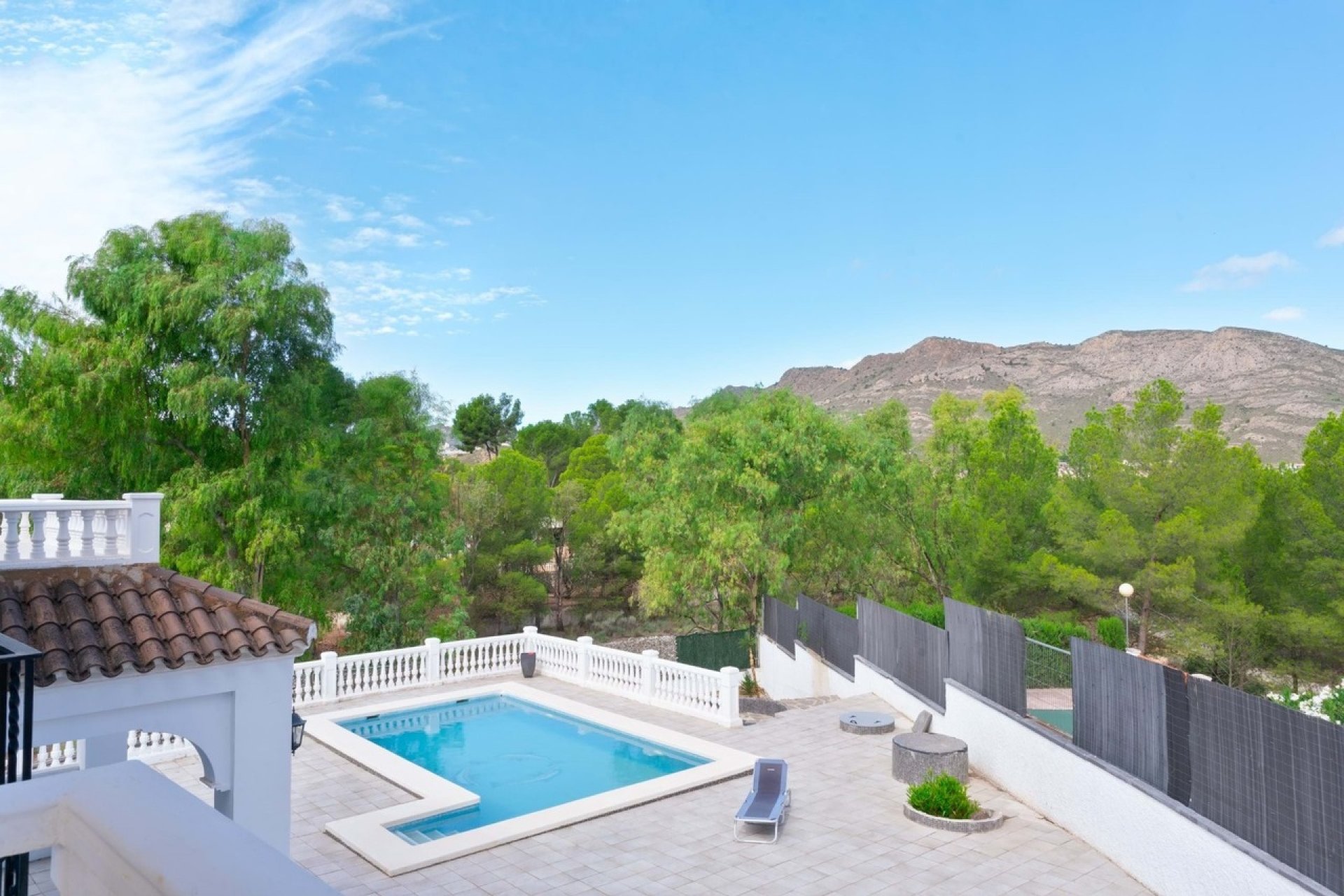 Revente - Villa -
Yecla - Inland