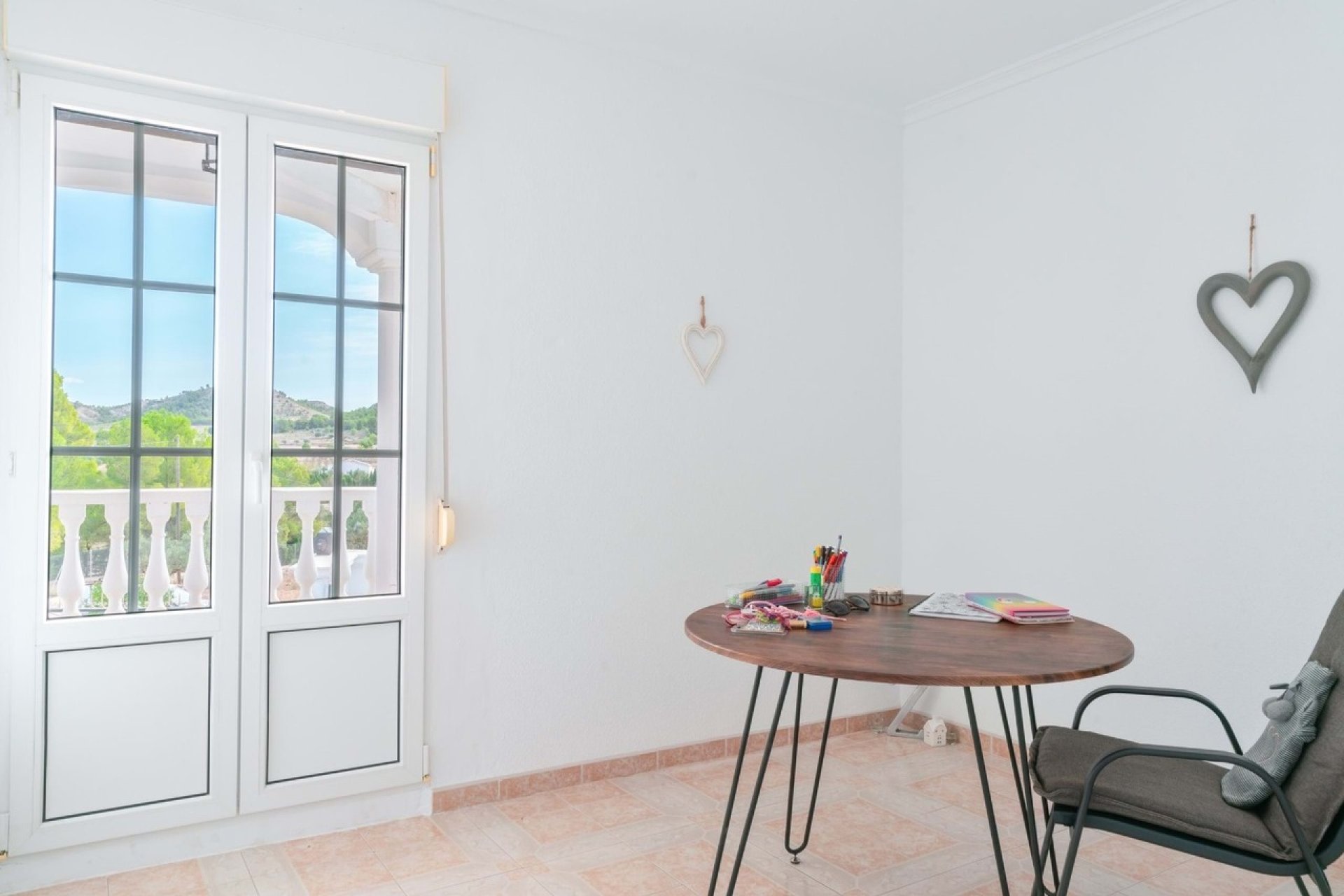 Revente - Villa -
Yecla - Inland