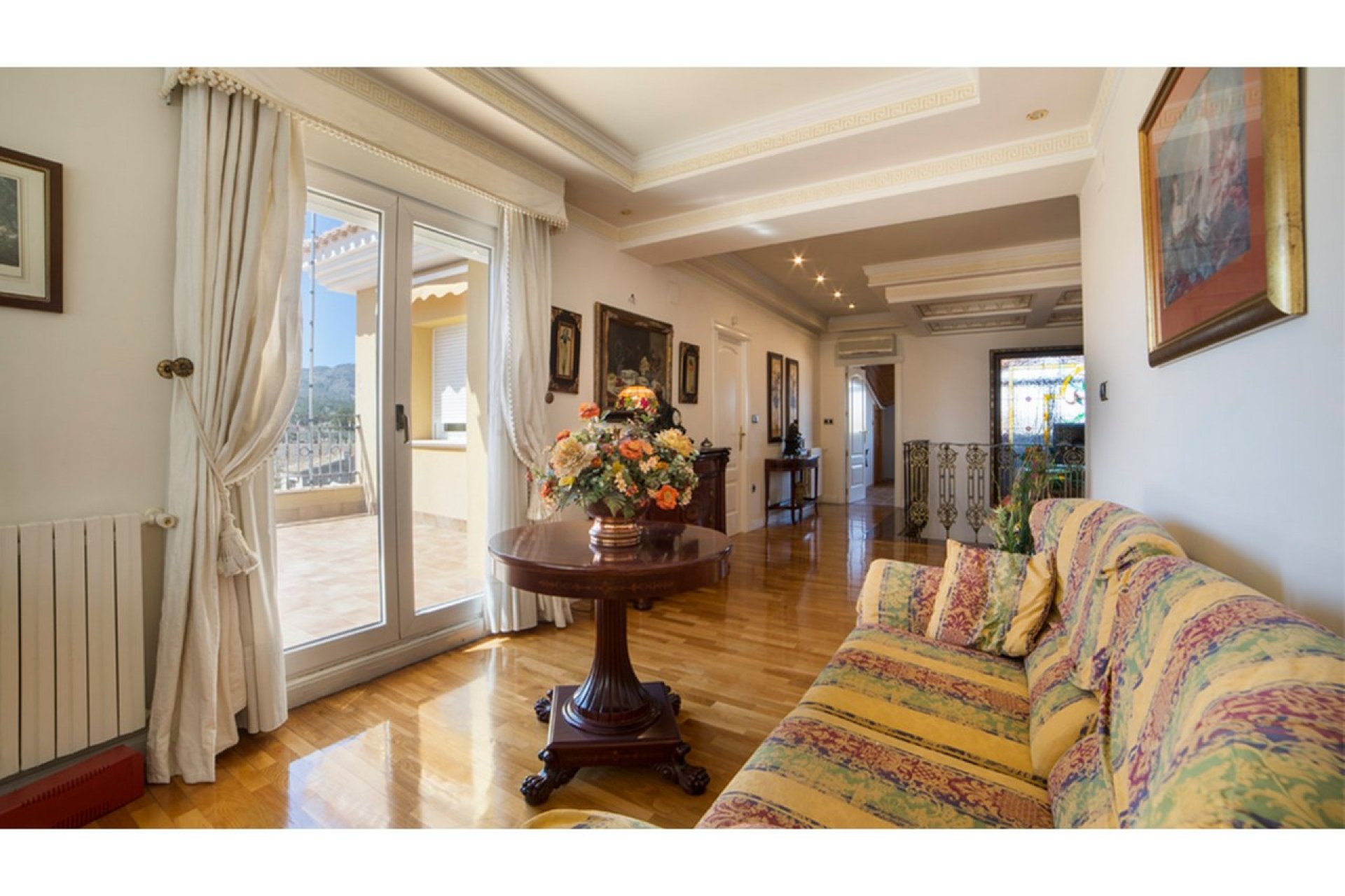 Revente - Villa -
Yecla - Inland