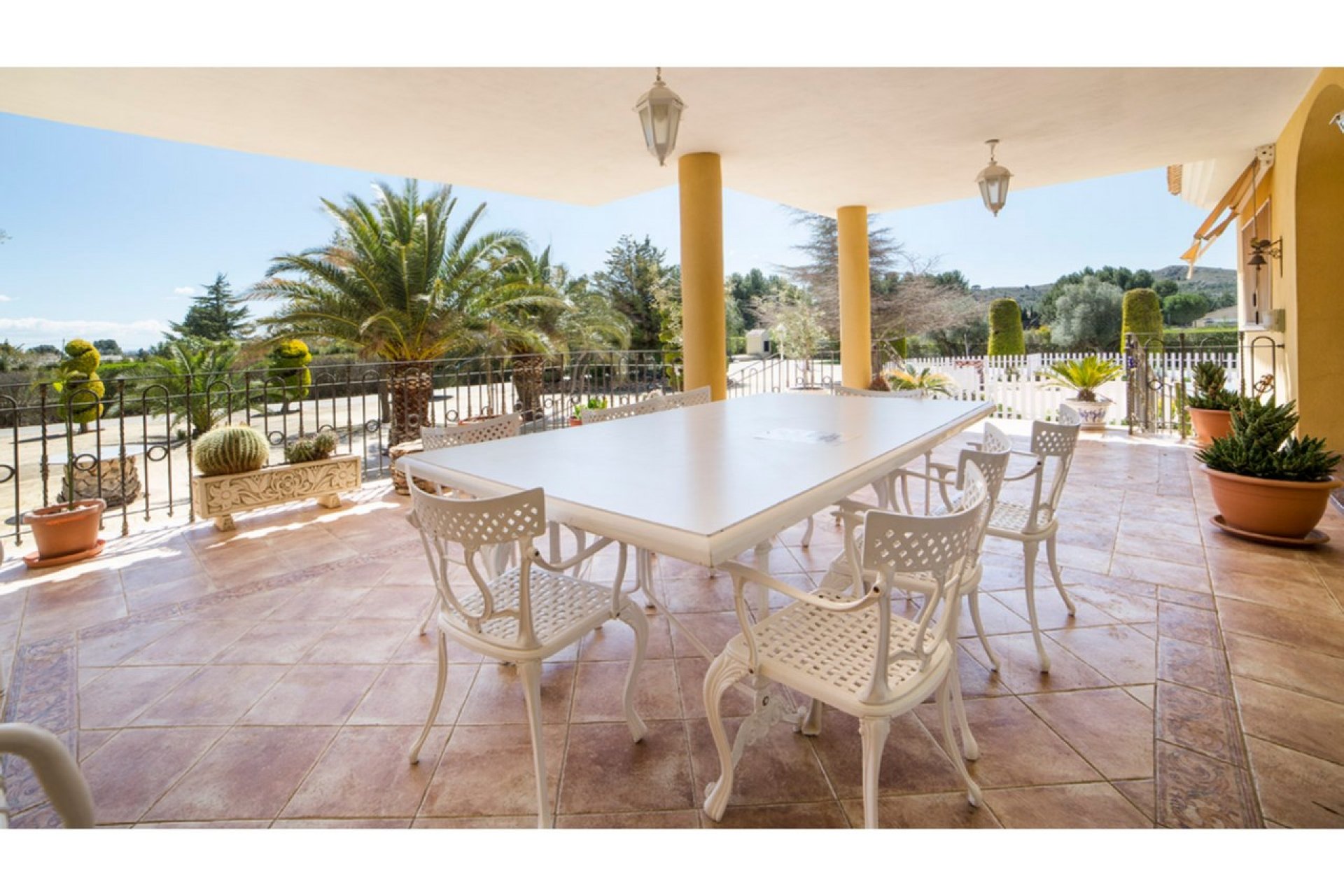 Revente - Villa -
Yecla - Inland