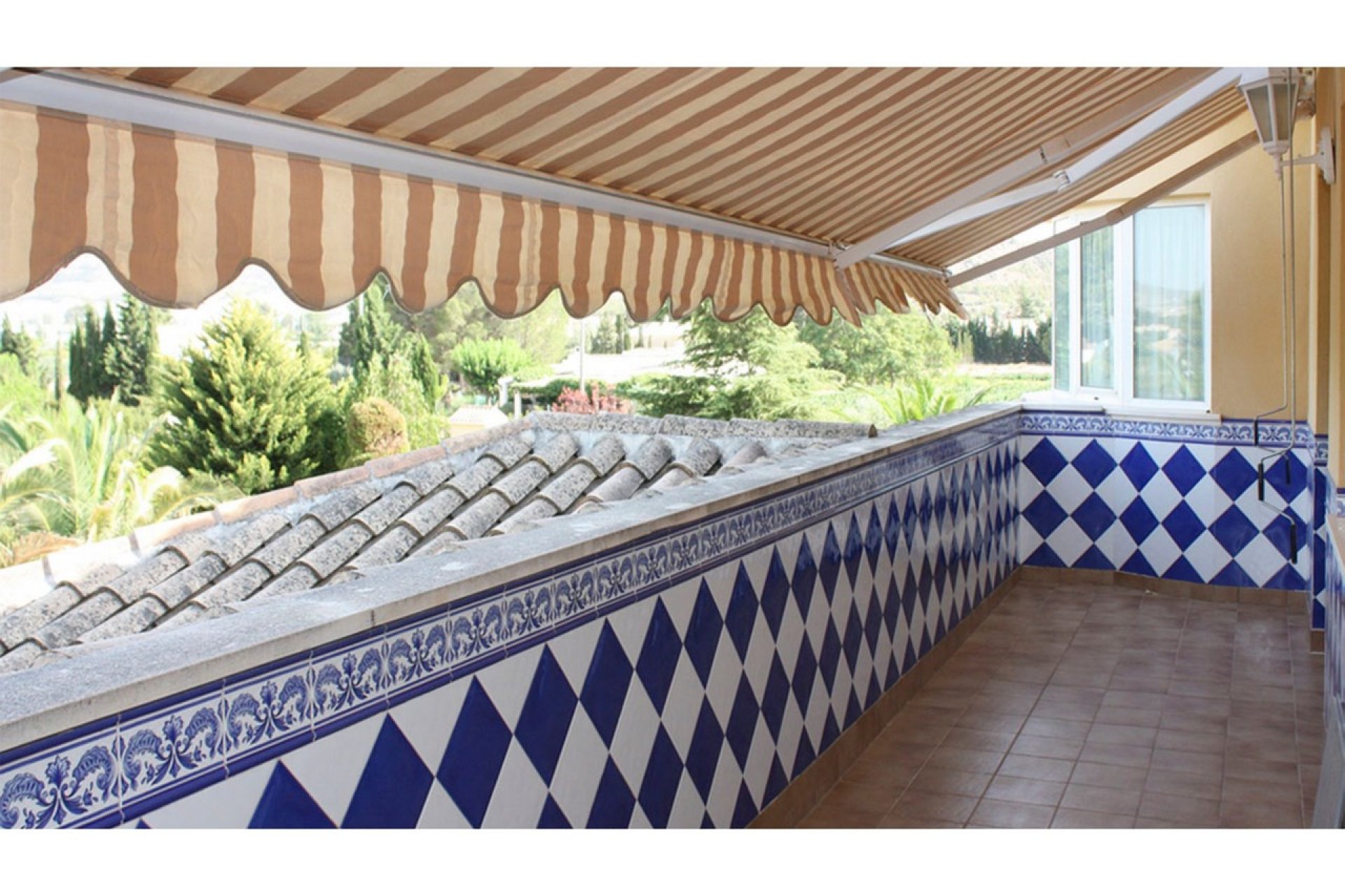 Revente - Villa -
Yecla - Inland