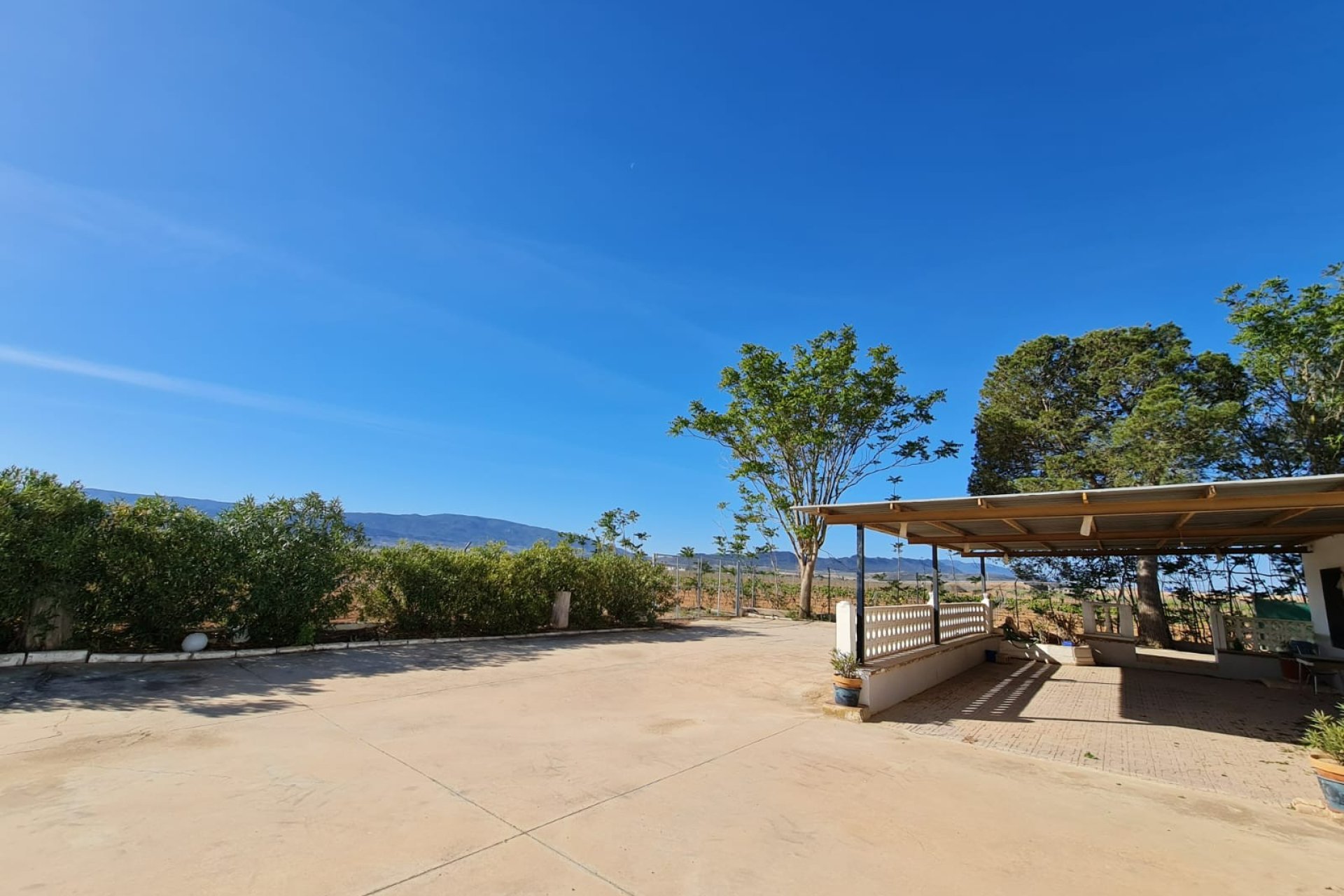 Revente - Villa -
Yecla - Inland