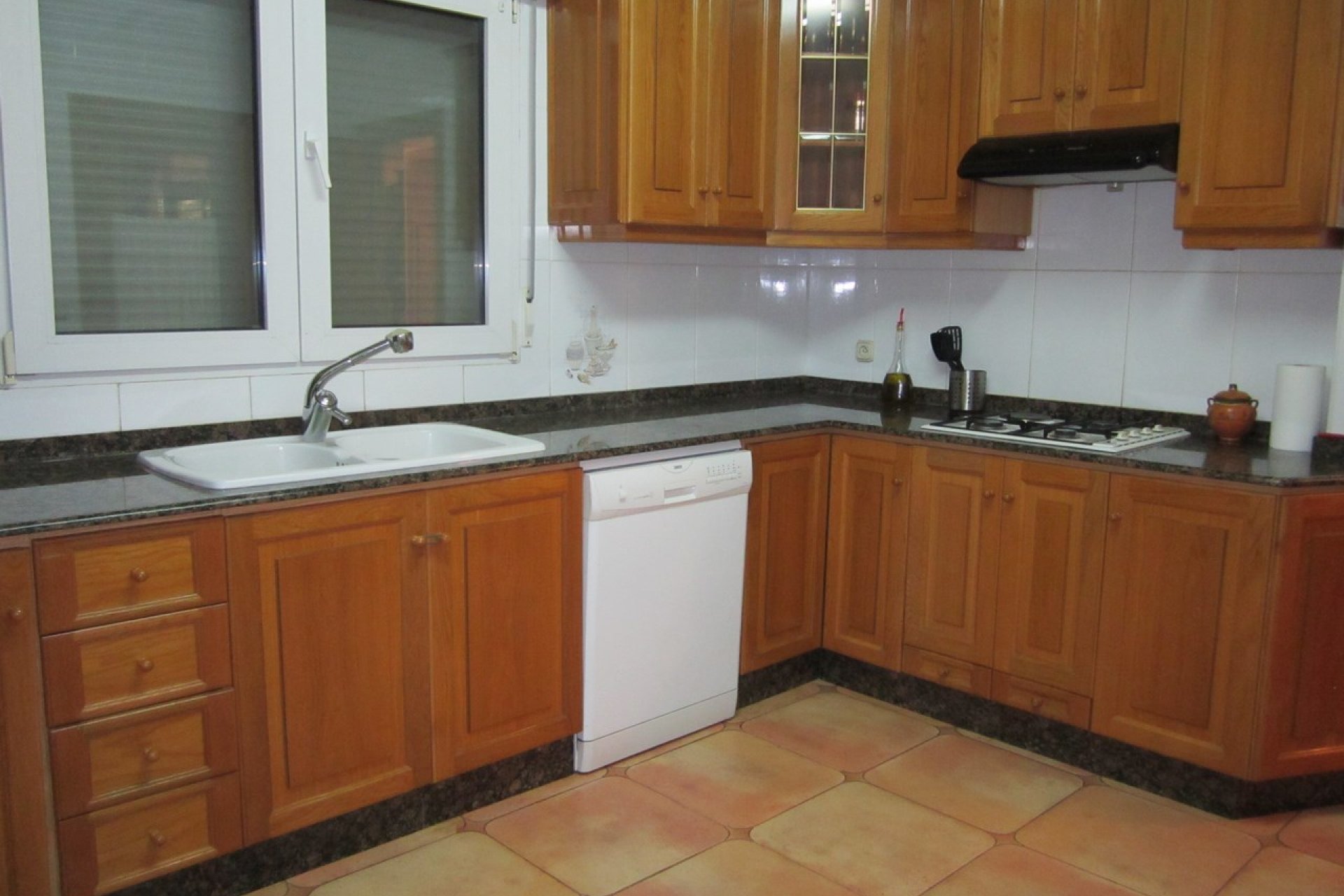 Revente - Villa -
Yecla - Inland