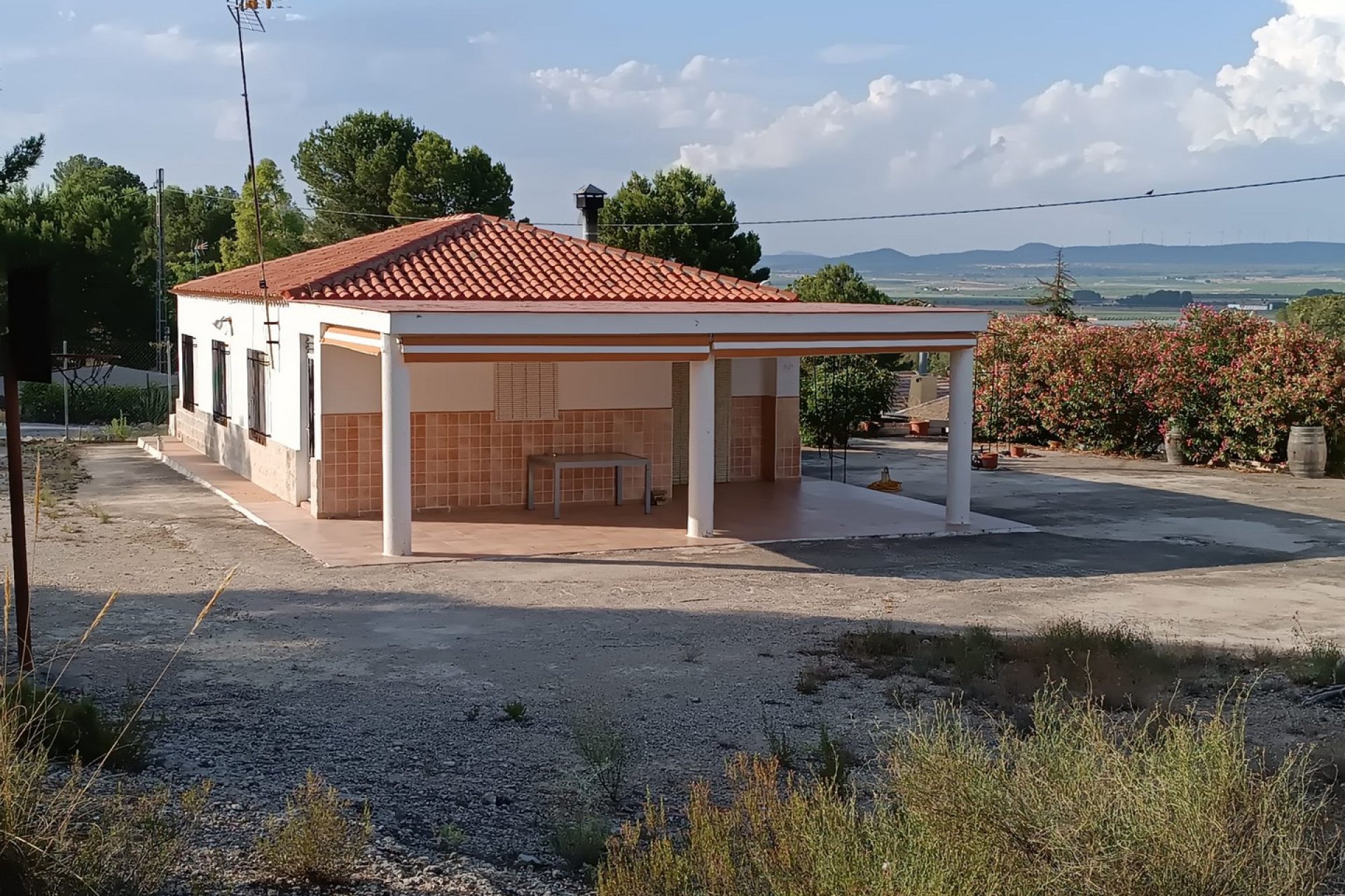 Revente - Villa -
Yecla - Inland