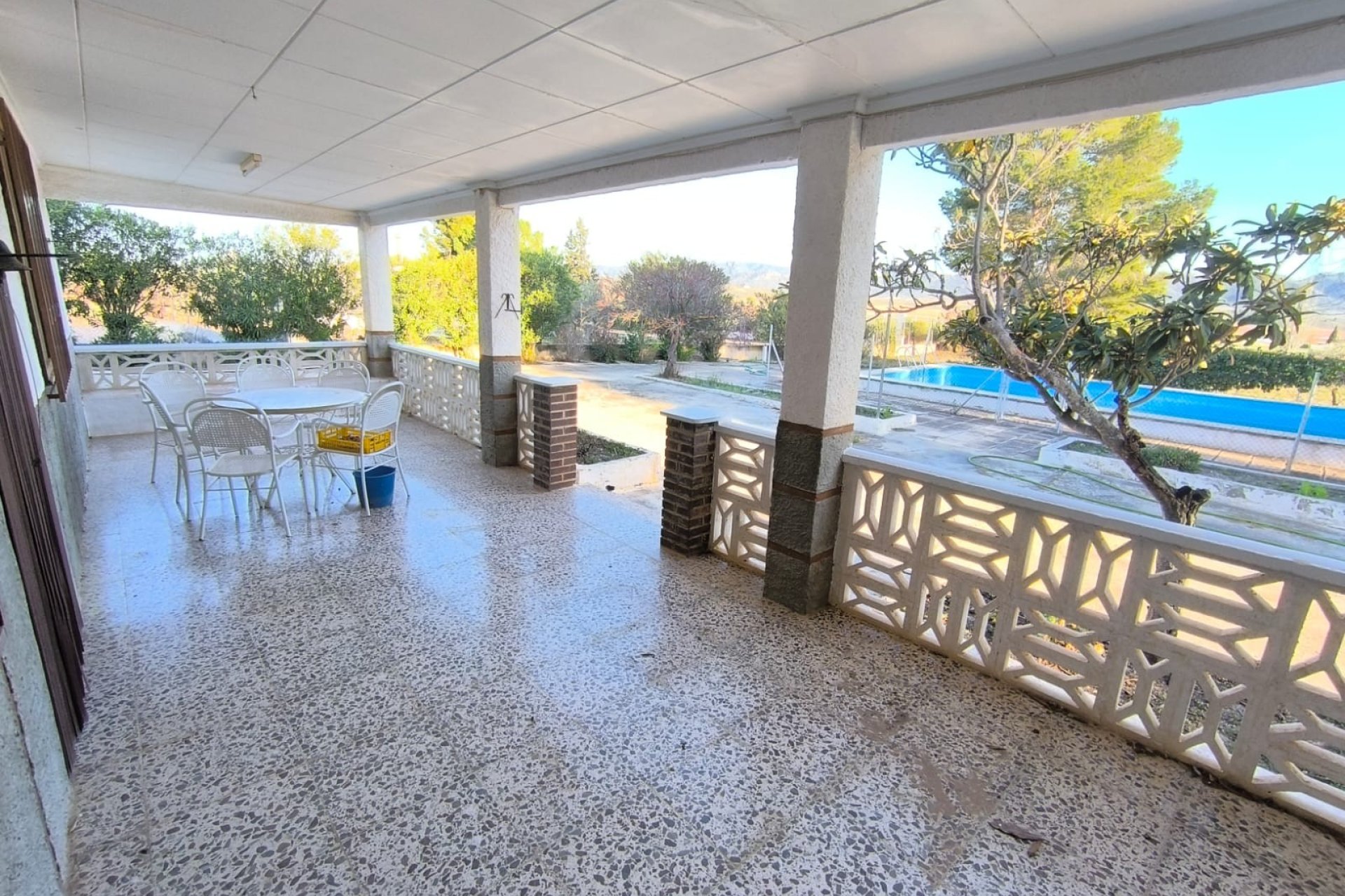 Revente - Villa -
Yecla - Inland