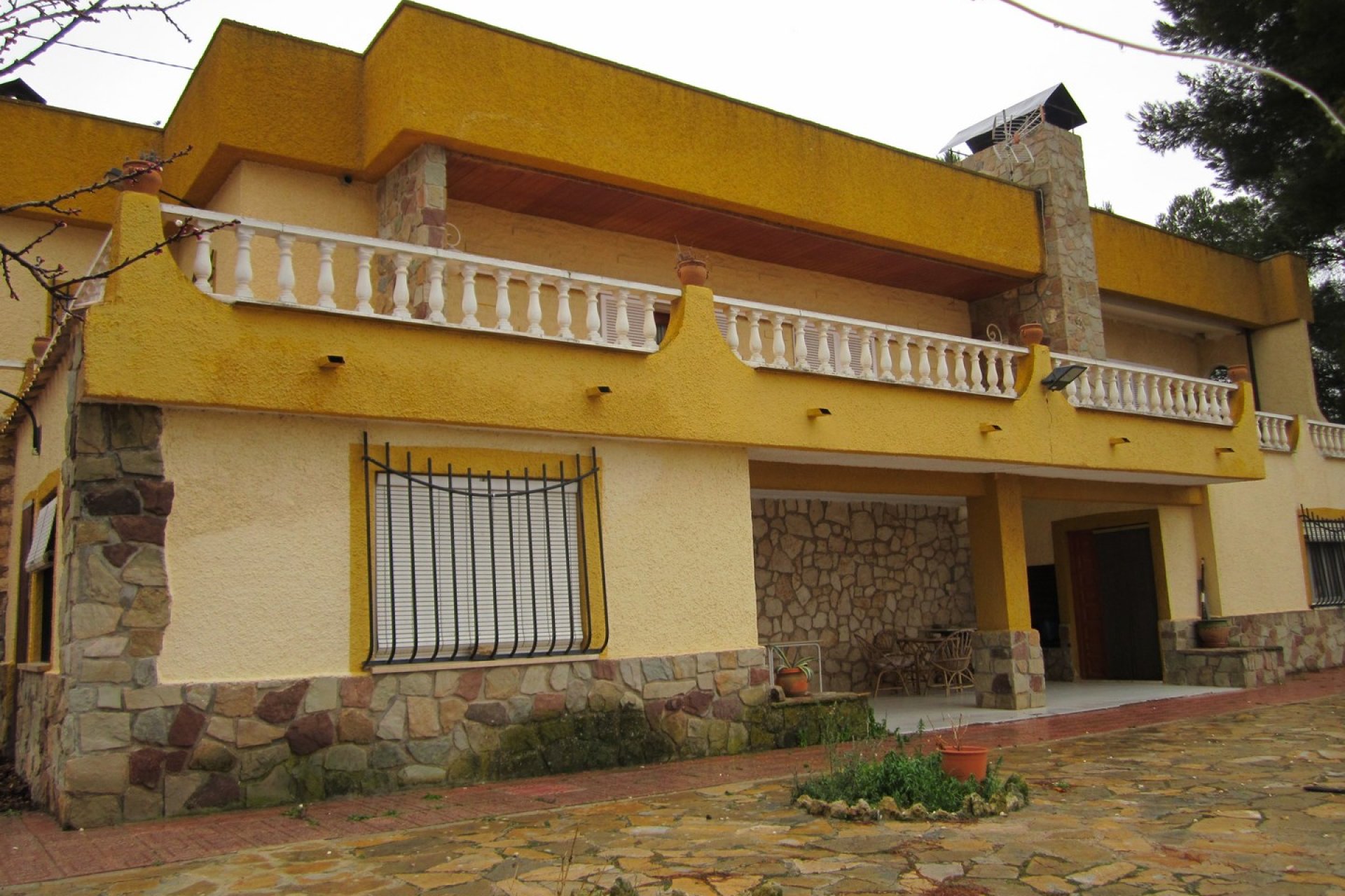 Revente - Villa -
Yecla - Inland