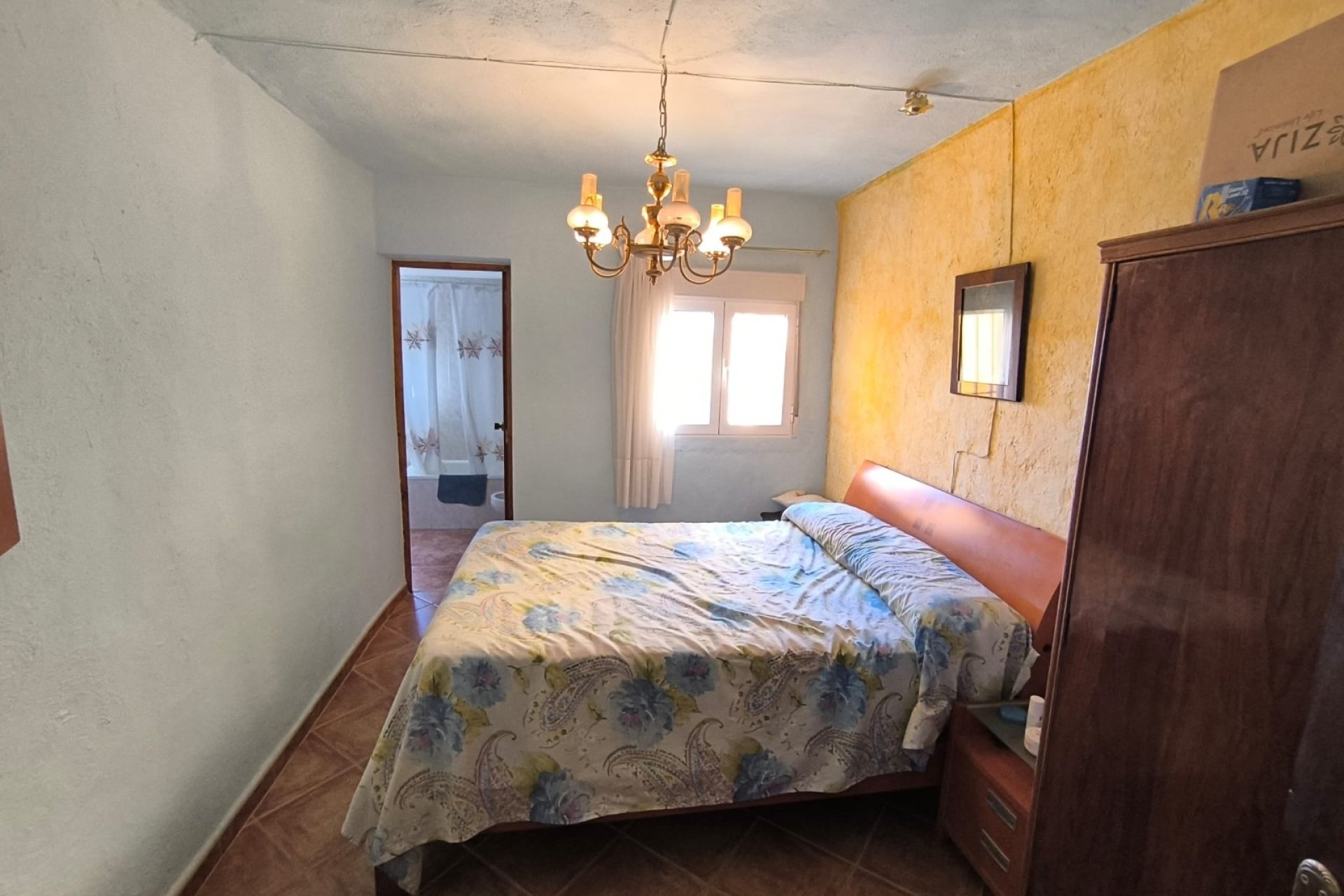 Revente - Villa -
Yecla - Inland