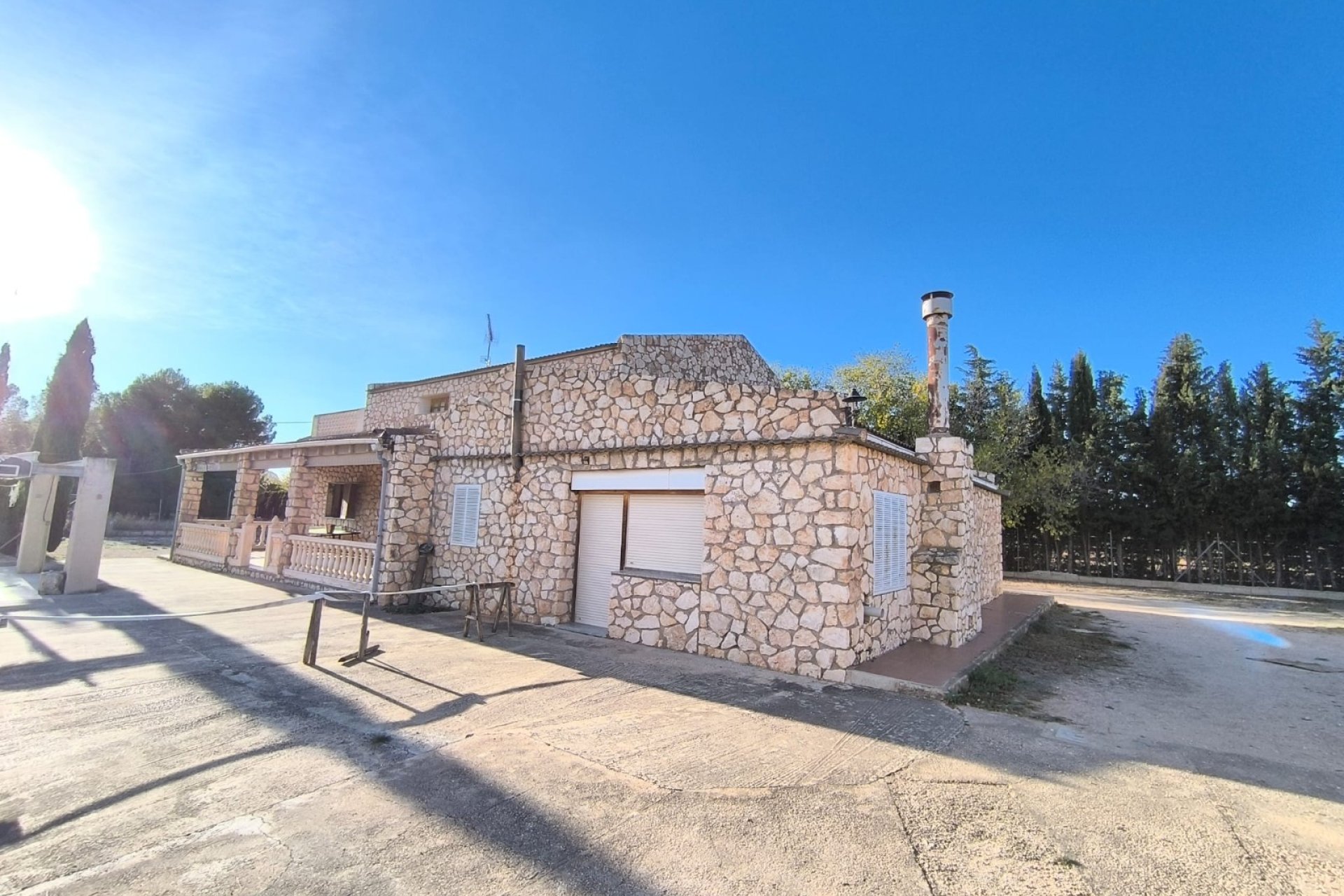 Revente - Villa -
Yecla - Inland