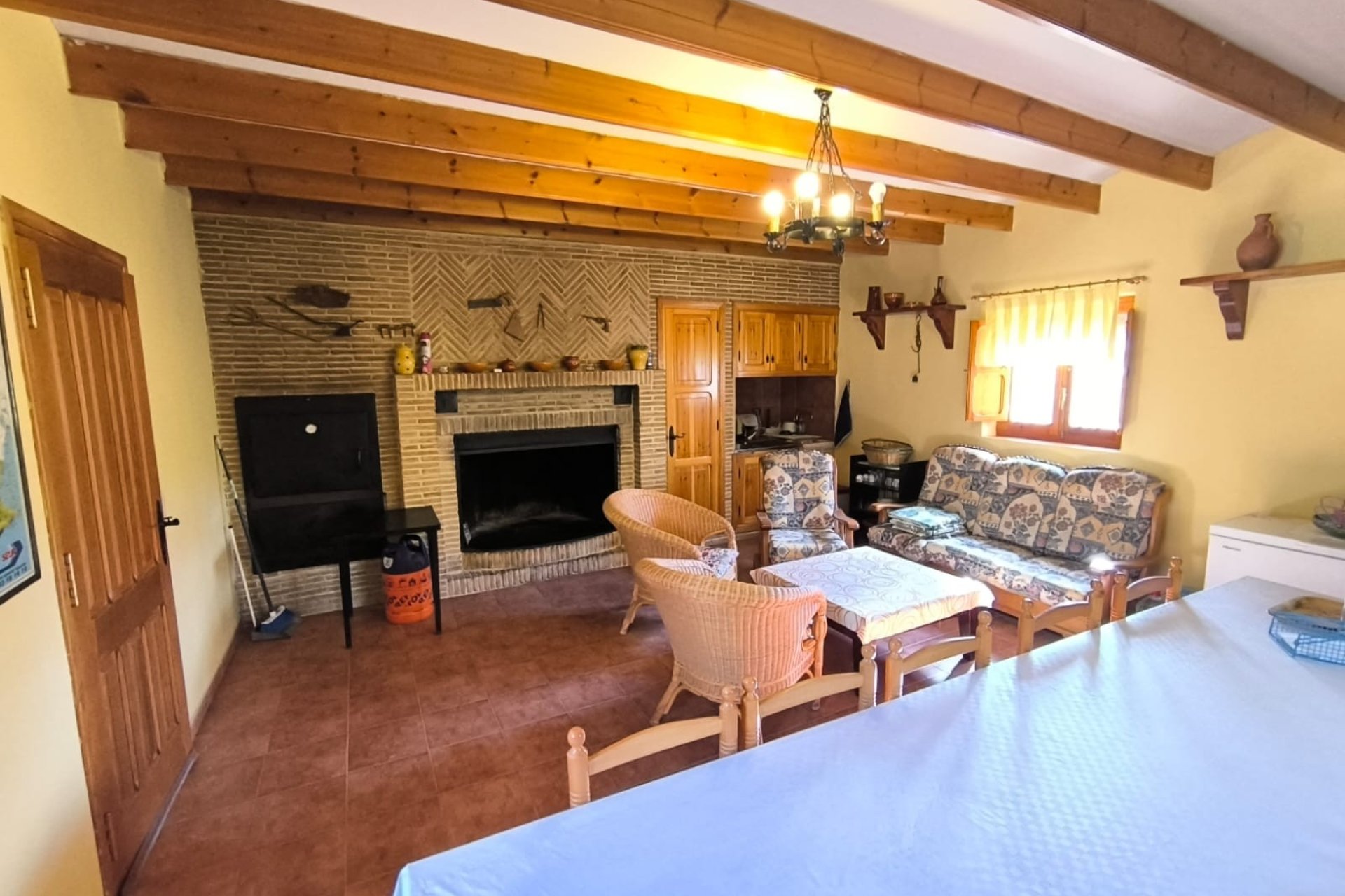 Revente - Villa -
Yecla - Inland