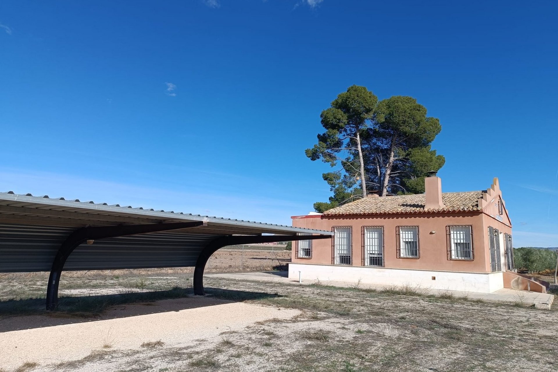 Revente - Villa -
Yecla - Inland