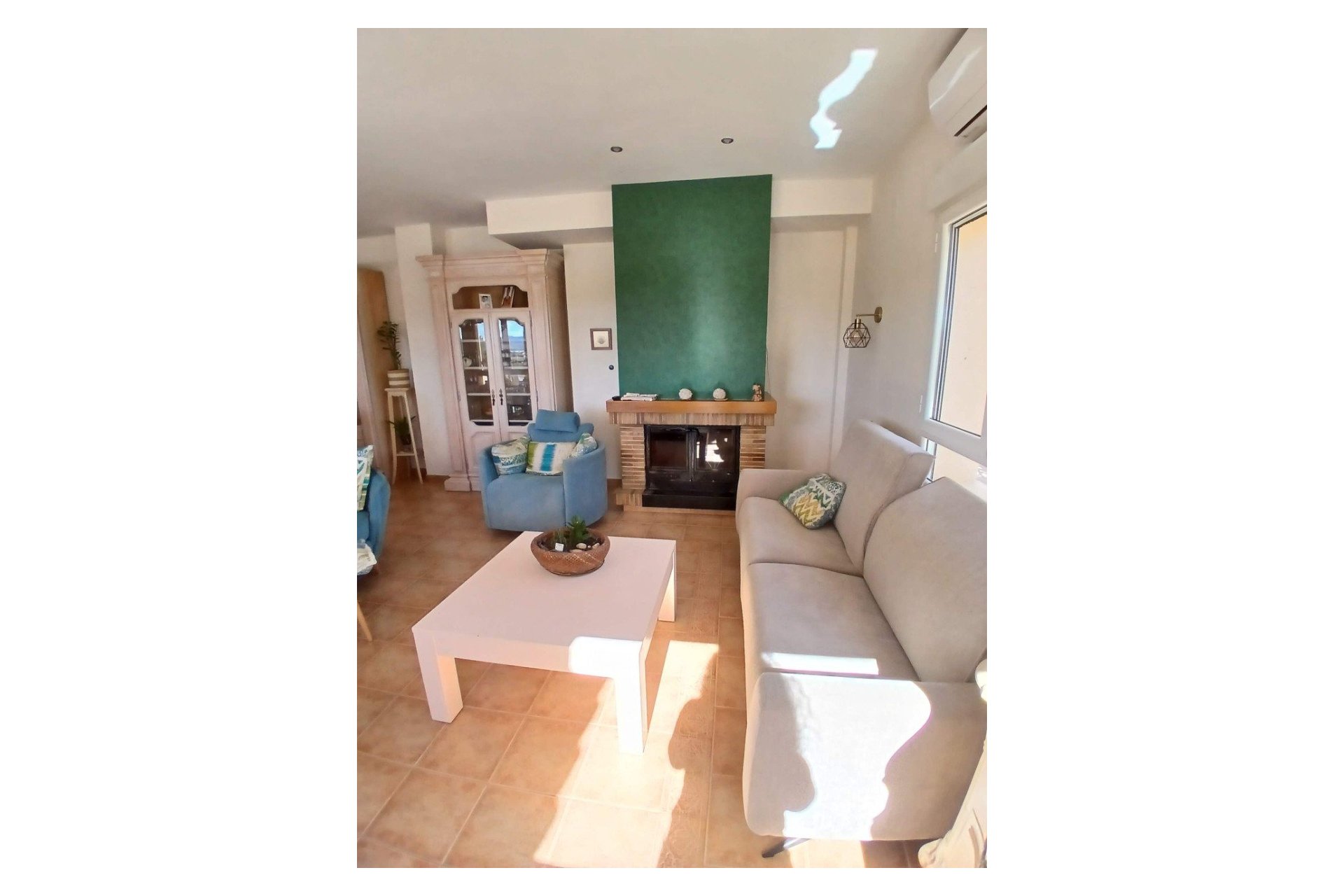 Revente - Villa -
Yecla - Inland