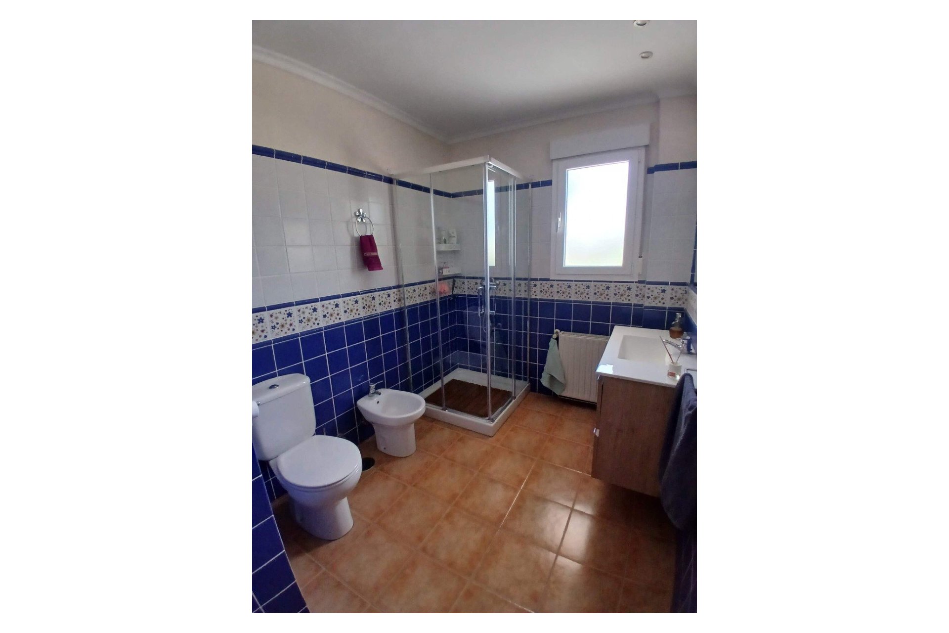 Revente - Villa -
Yecla - Inland