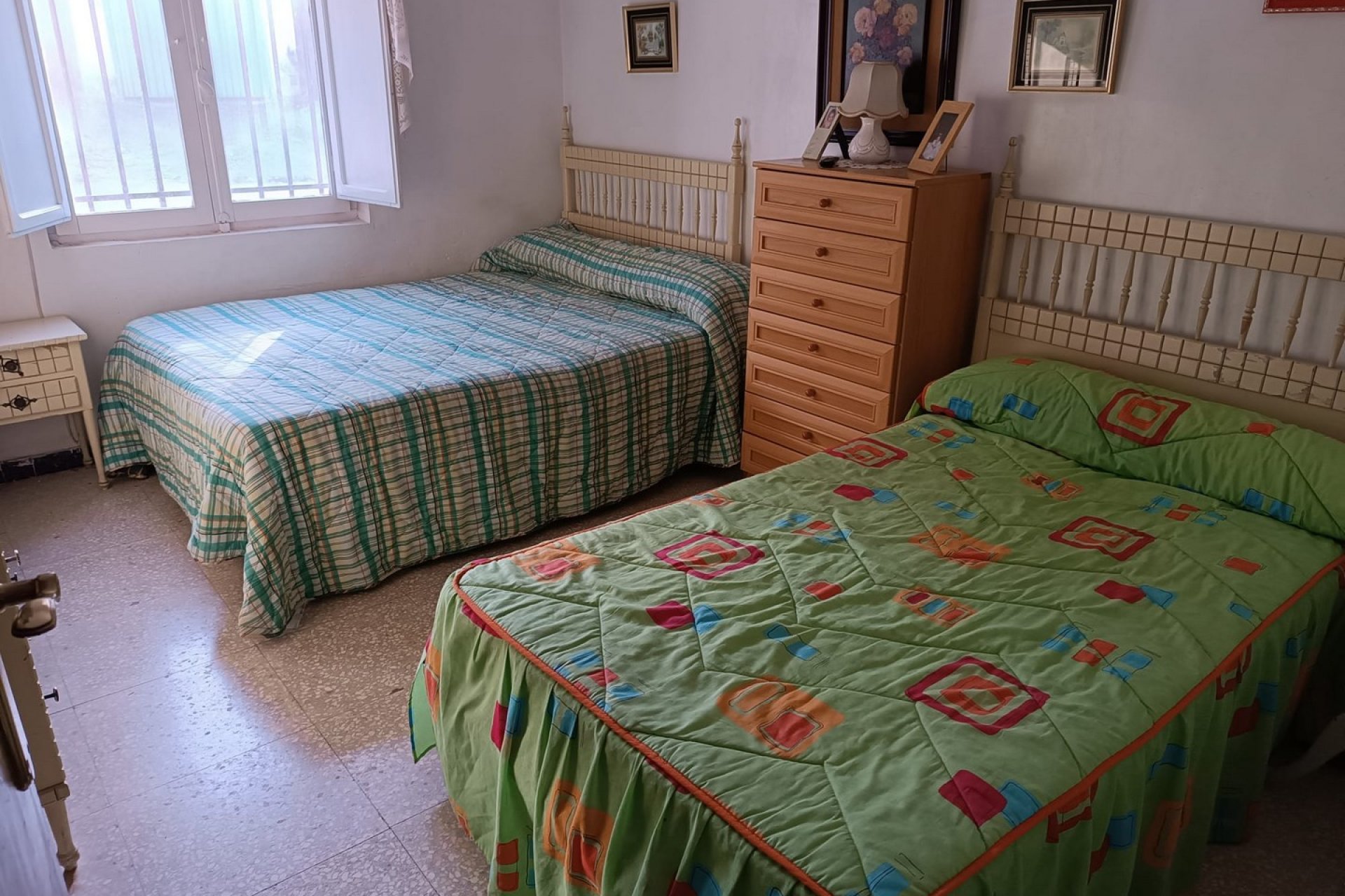 Revente - Villa -
Yecla - Inland