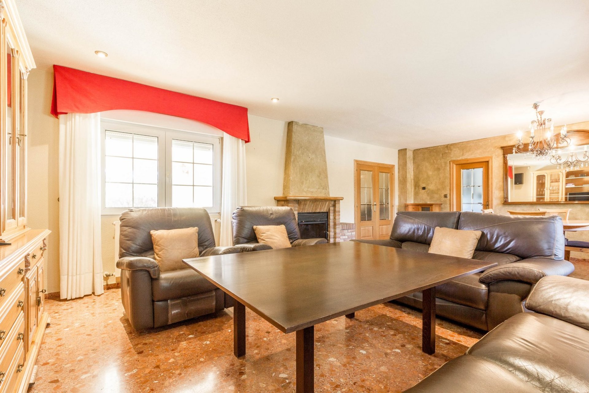 Revente - Villa -
Yecla - Inland