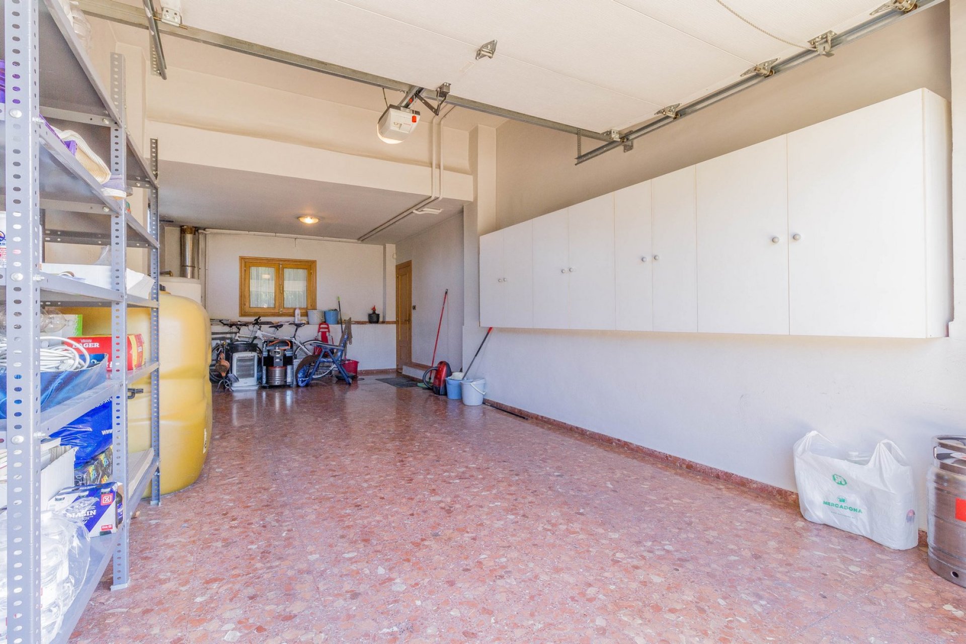 Revente - Villa -
Yecla - Inland