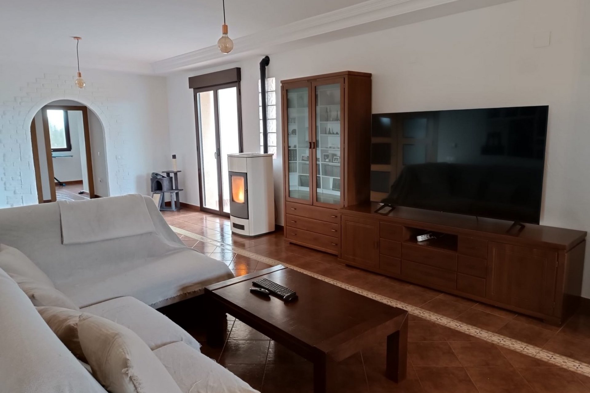 Revente - Villa -
Yecla - Inland