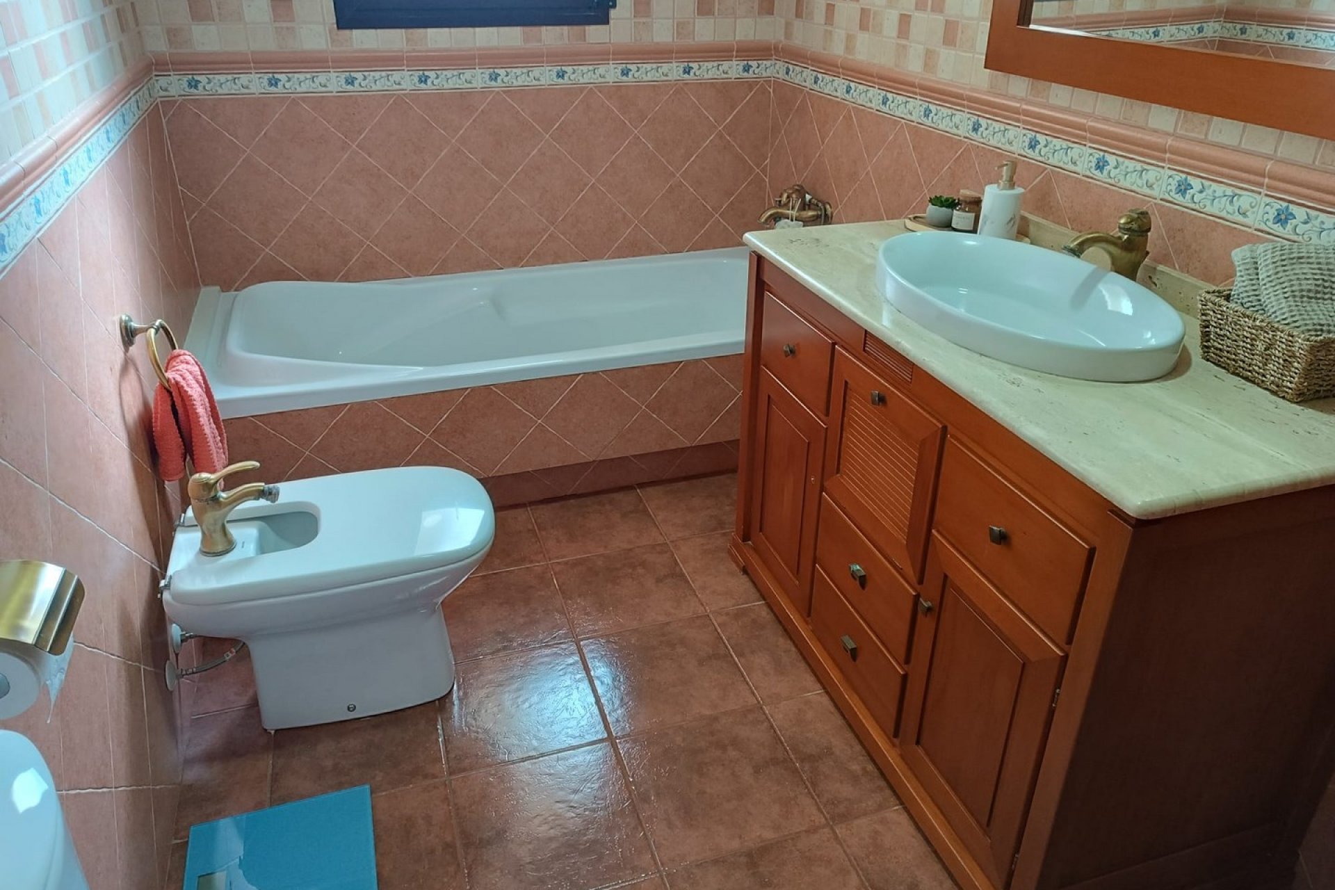 Revente - Villa -
Yecla - Inland