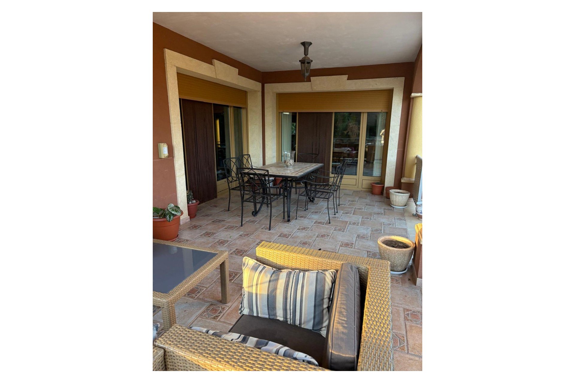 Revente - Villa -
Yecla - Inland