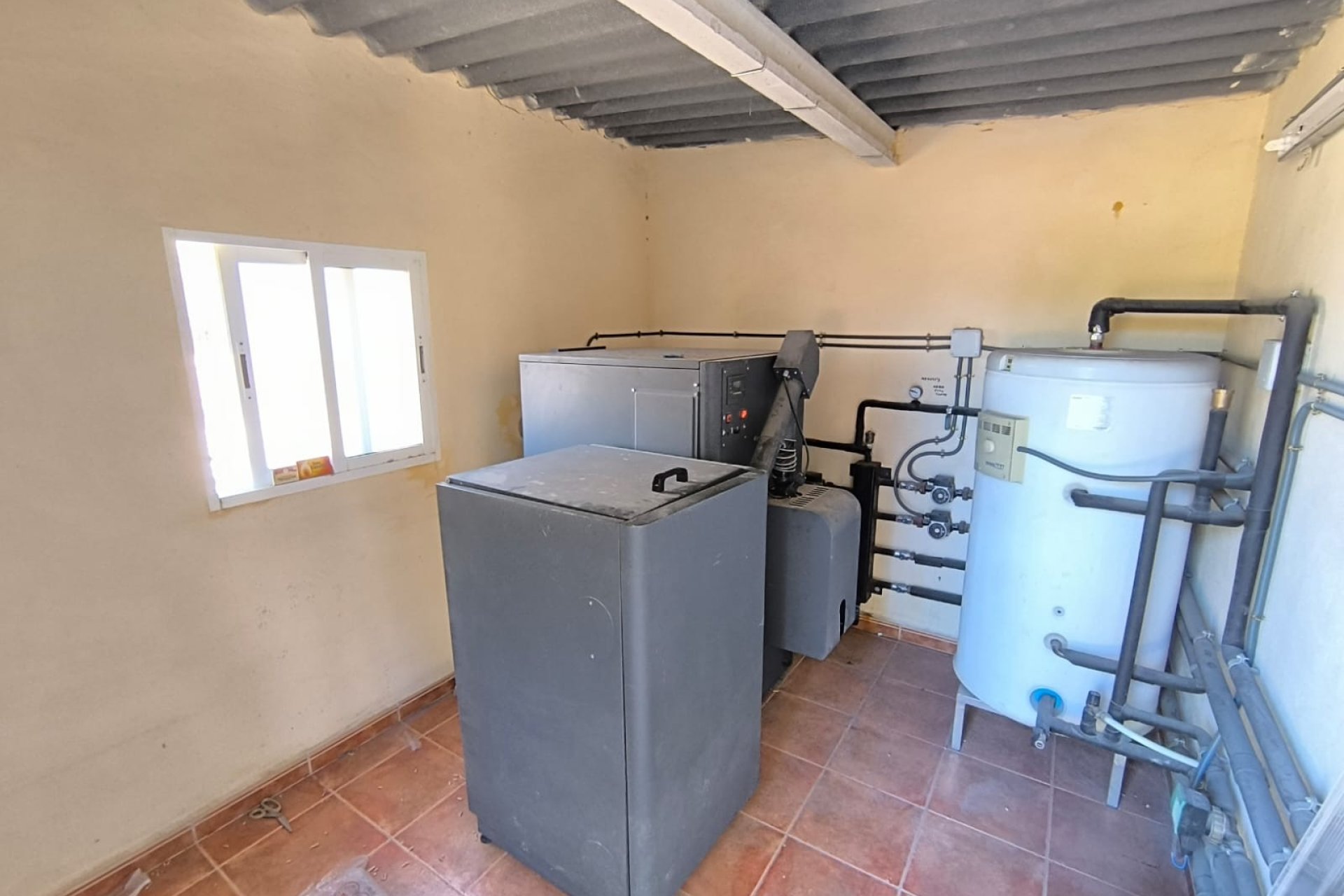 Revente - Villa -
Yecla - Inland