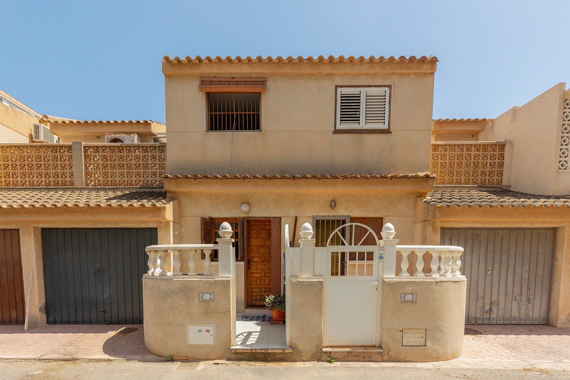 Revânzare - Casă înșiruită -
La Mata - Costa Blanca
