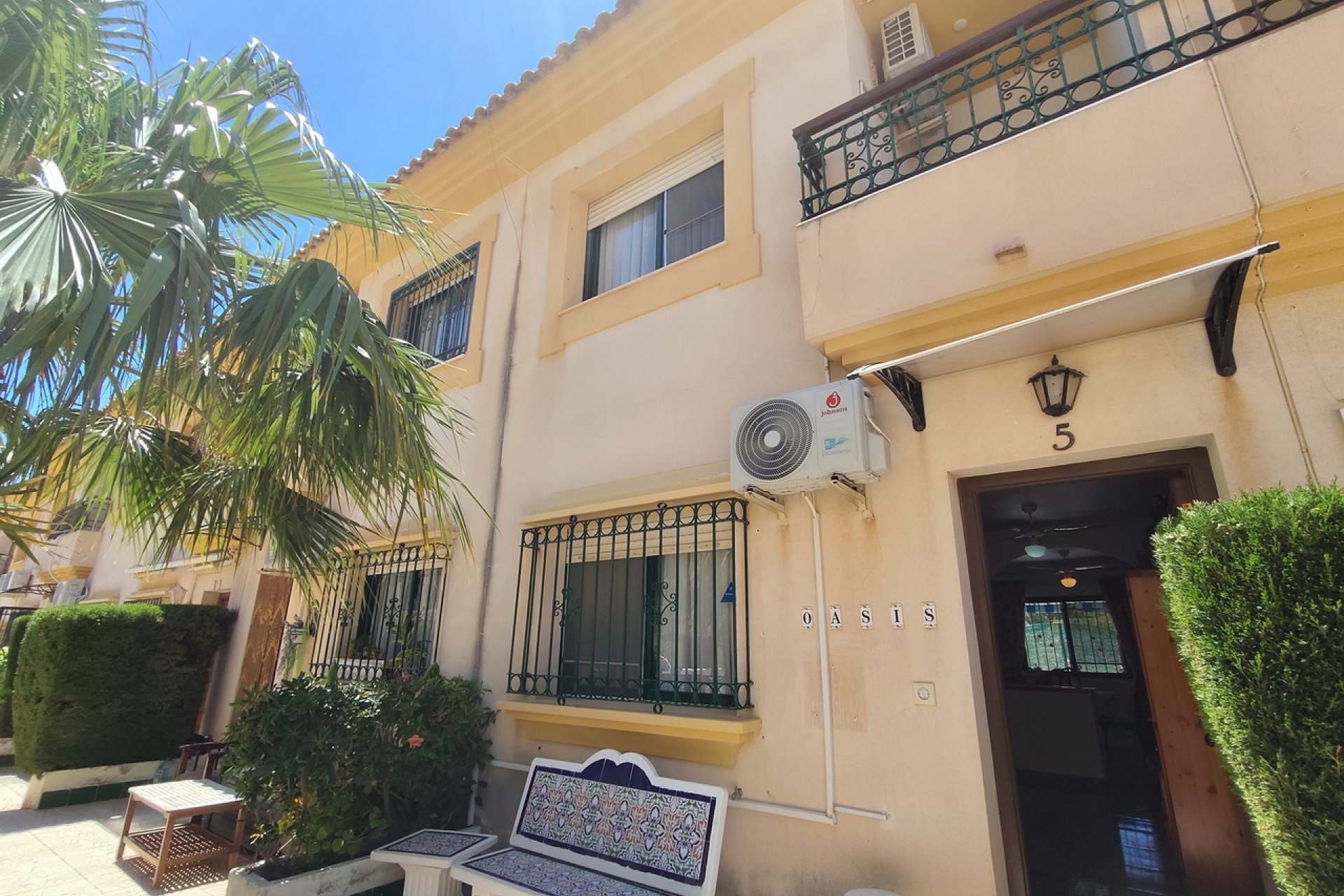 Revânzare - Casă înșiruită -
La Zenia - Costa Blanca