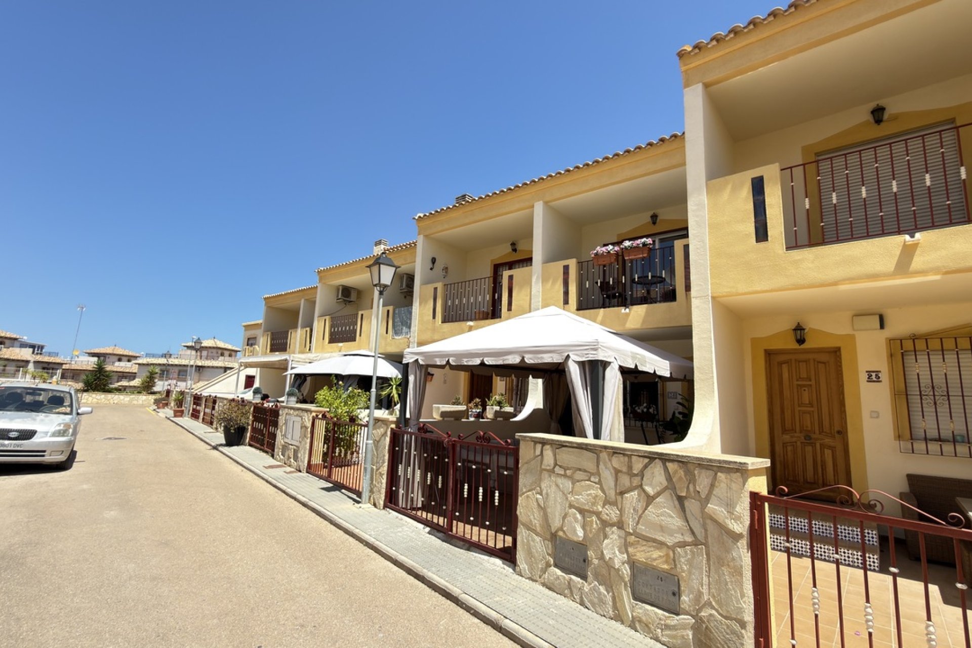 Revânzare - Casă înșiruită -
La Zenia - Costa Blanca