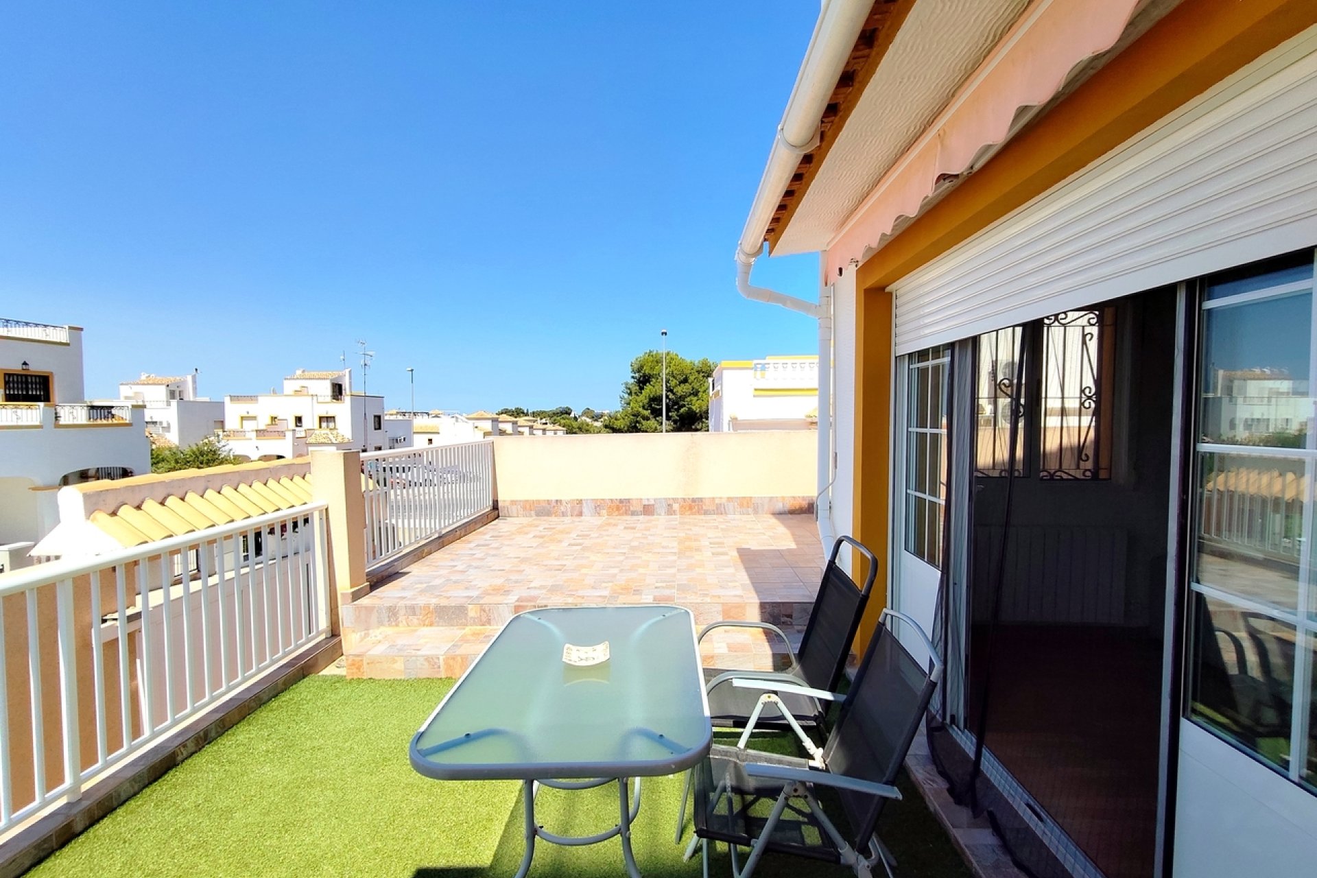 Revânzare - Casă înșiruită -
Los Altos - Costa Blanca