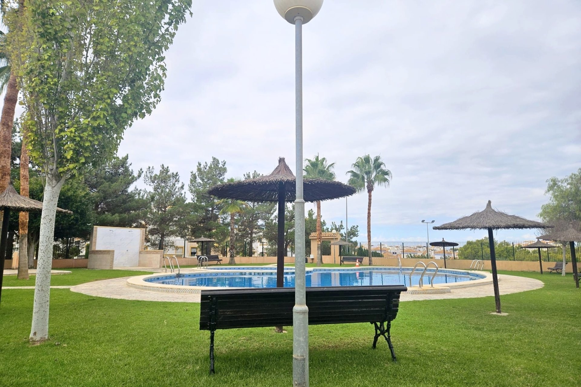 Revânzare - Casă înșiruită -
Los Altos - Costa Blanca
