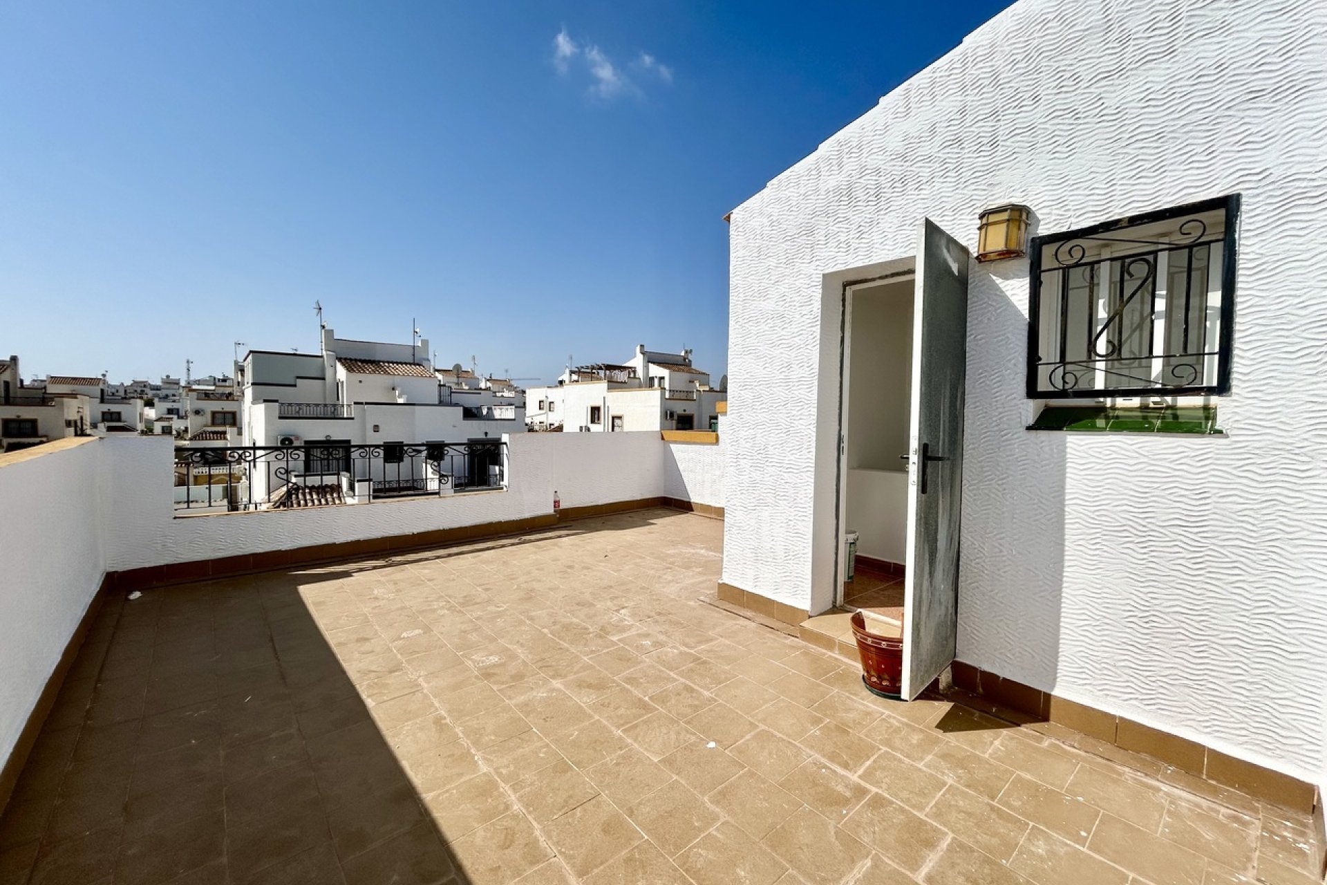 Revânzare - Casă înșiruită -
Los Altos - Costa Blanca