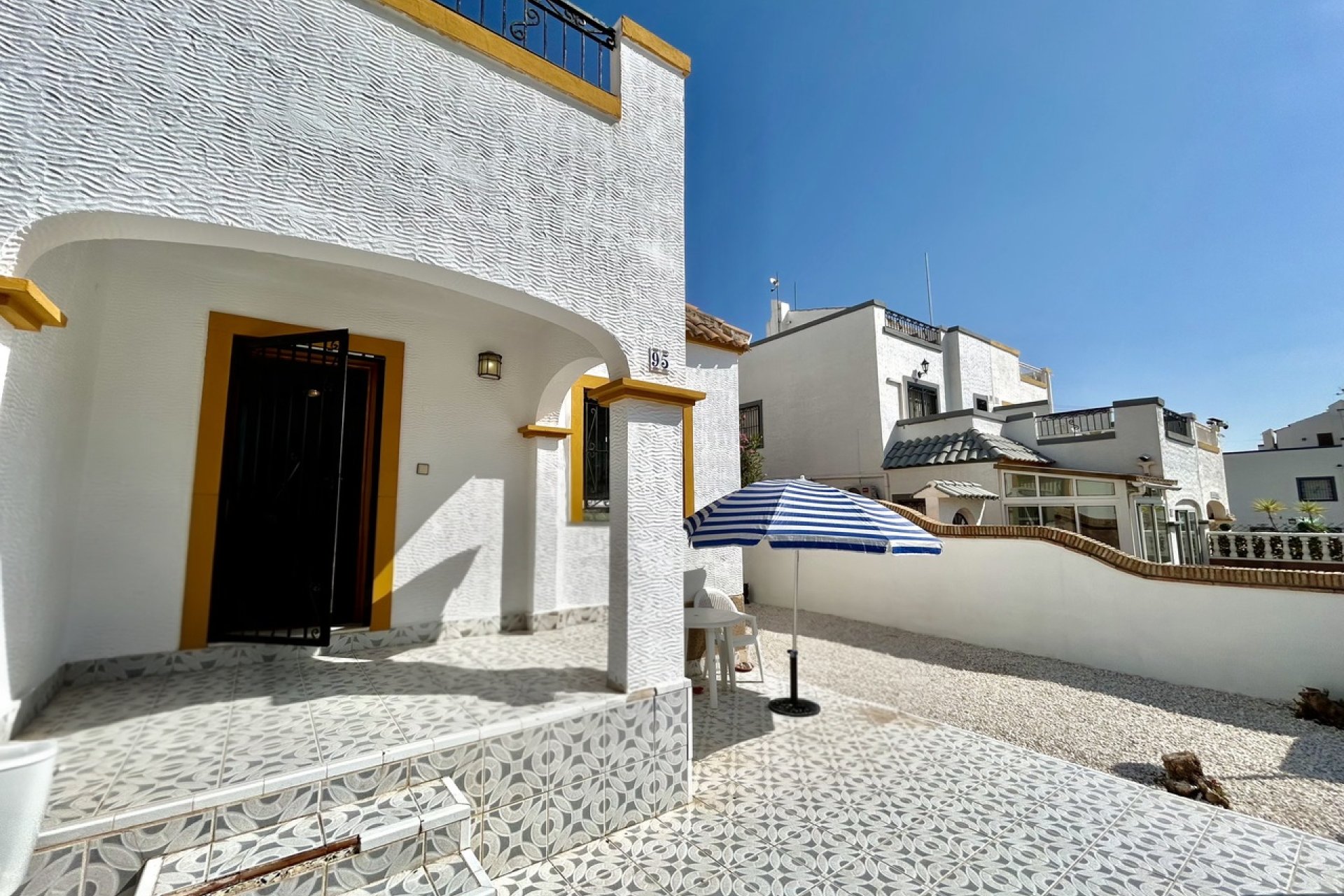 Revânzare - Casă înșiruită -
Los Altos - Costa Blanca