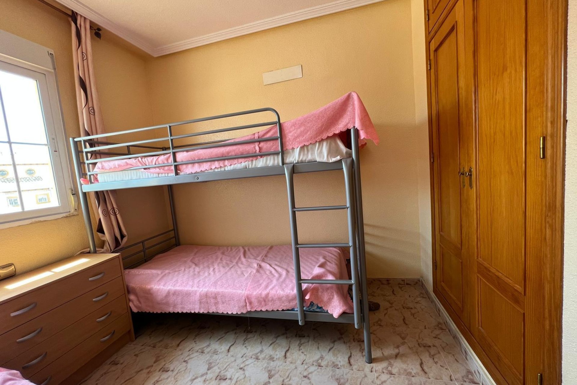Revânzare - Casă înșiruită -
Orihuela Costa - Montezenia