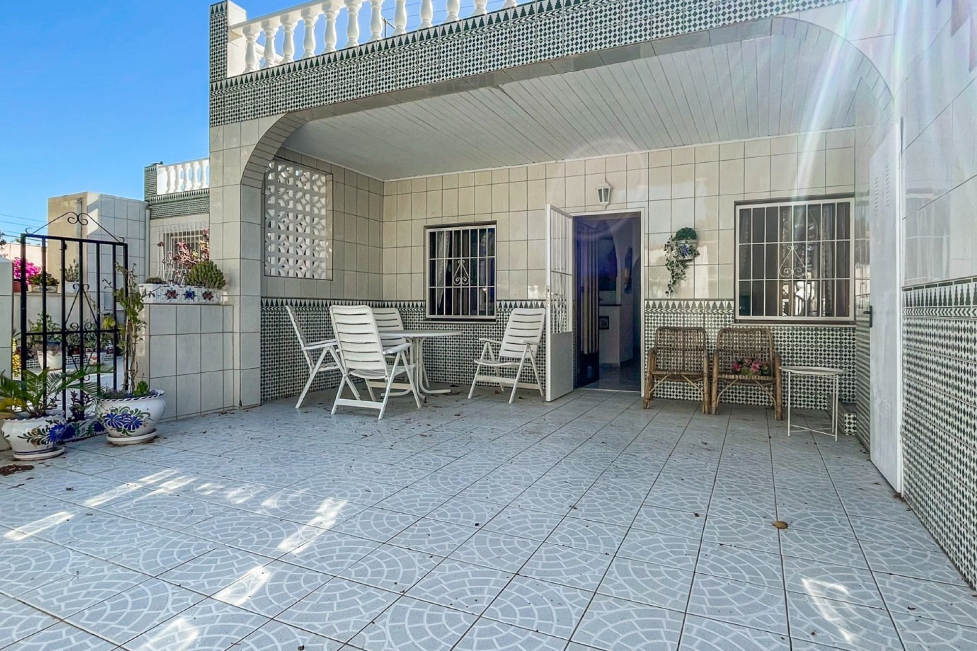 Revânzare - Casă înșiruită -
Torrevieja - Costa Blanca
