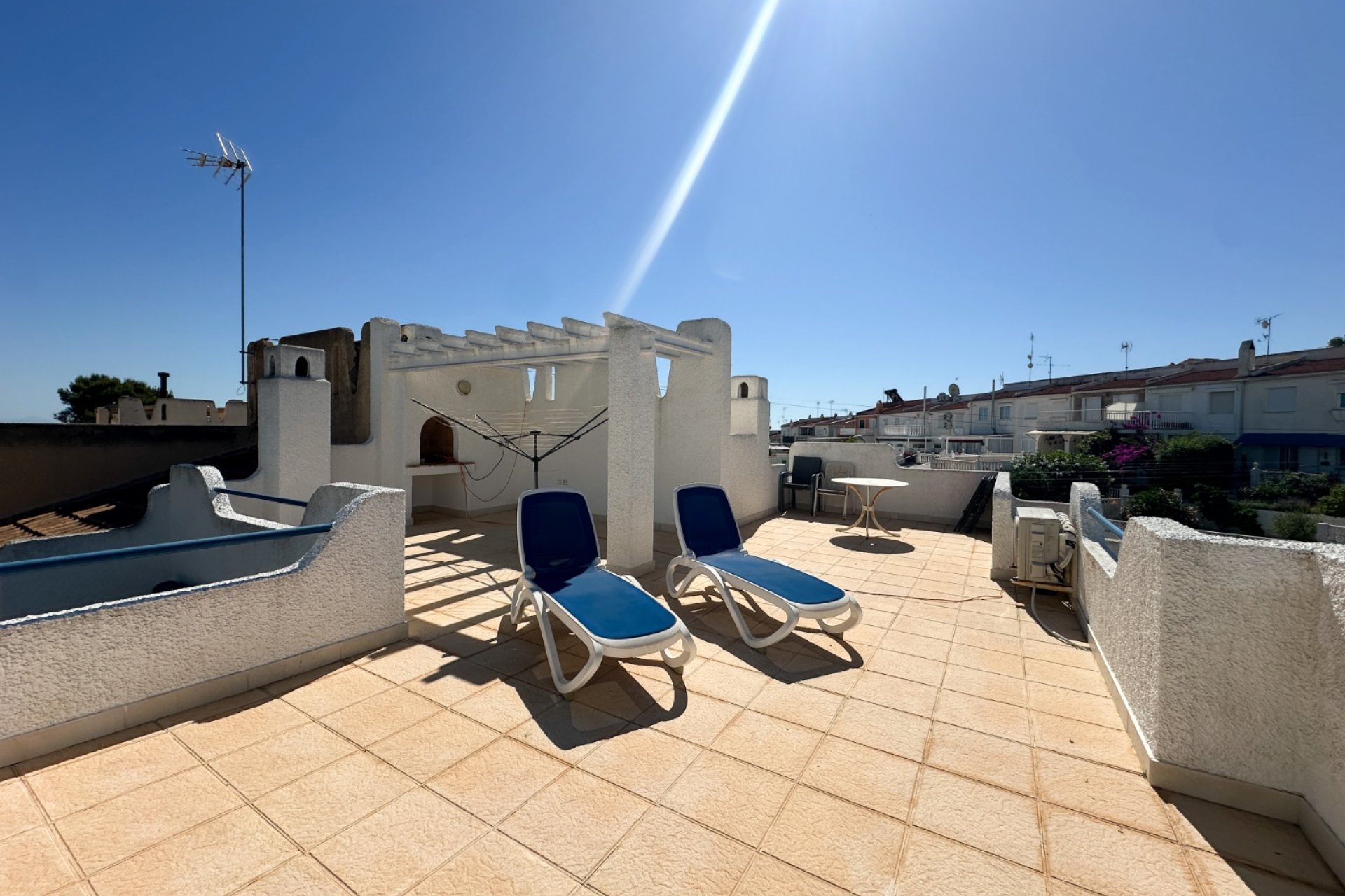 Revânzare - Casă înșiruită -
Torrevieja - Costa Blanca
