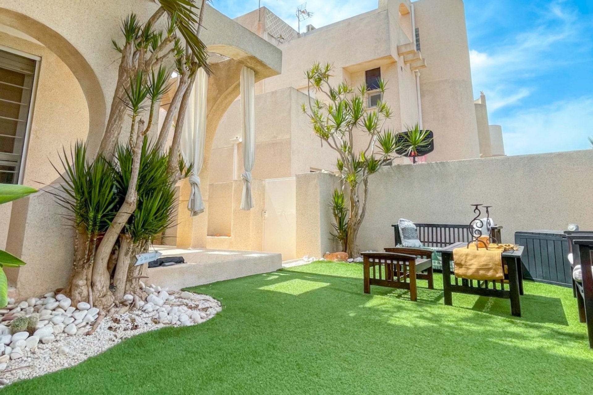 Revânzare - Casă înșiruită -
Torrevieja - Costa Blanca