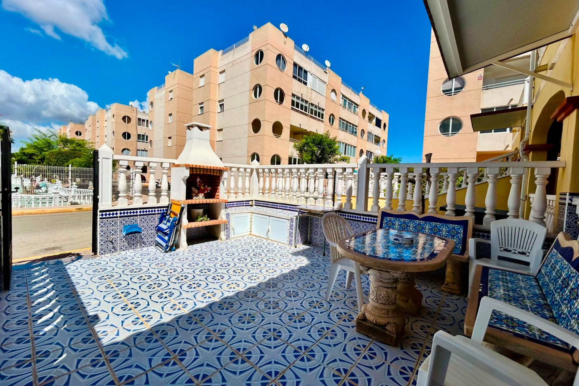 Revânzare - Casă înșiruită -
Torrevieja - Costa Blanca