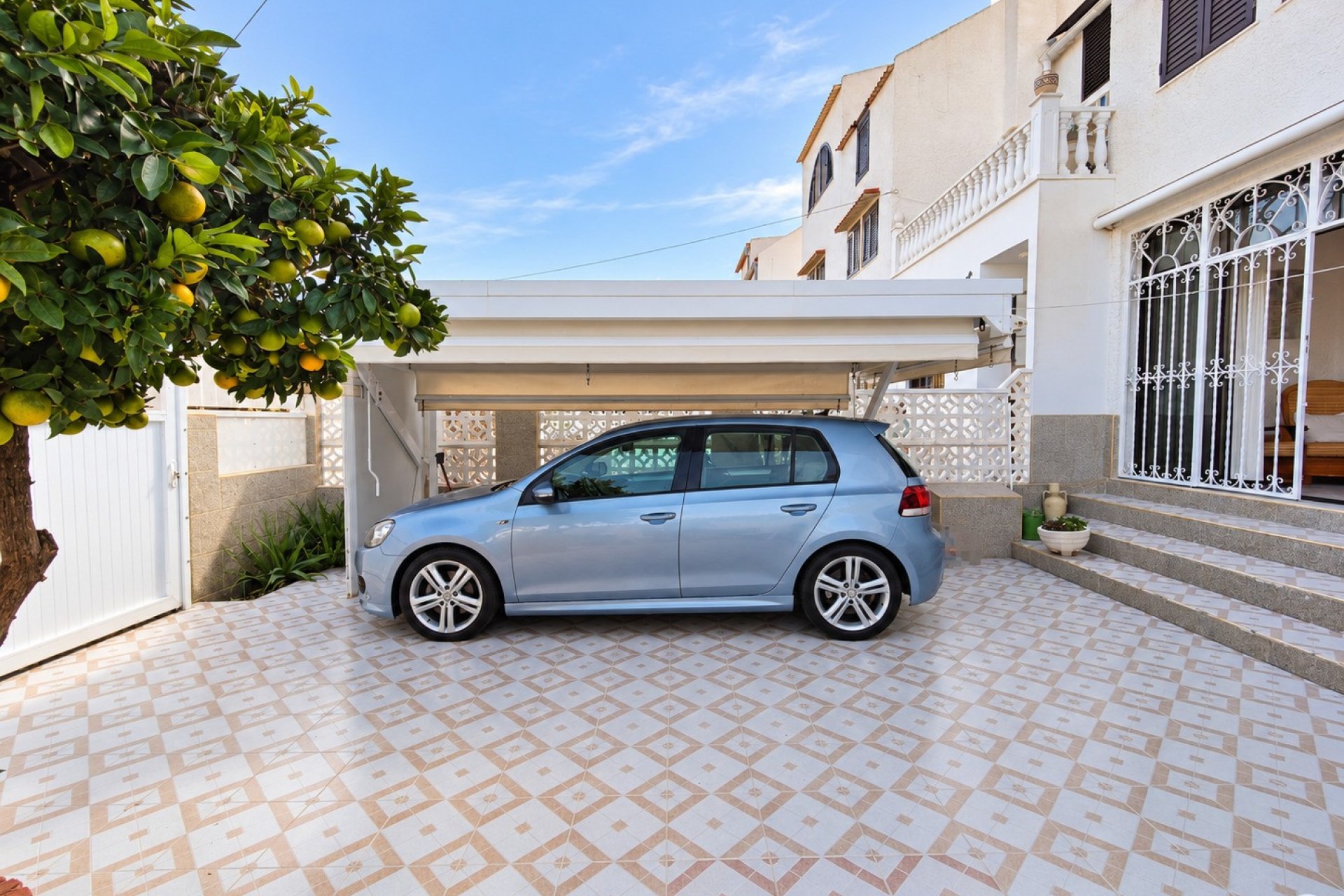 Revânzare - Casă înșiruită -
Torrevieja - Costa Blanca