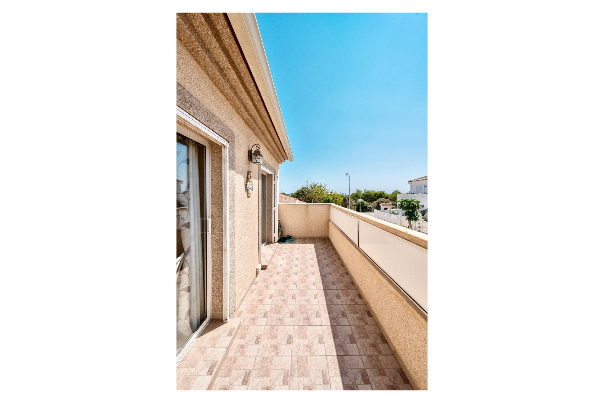 Revânzare - Casă înșiruită -
Torrevieja - Costa Blanca