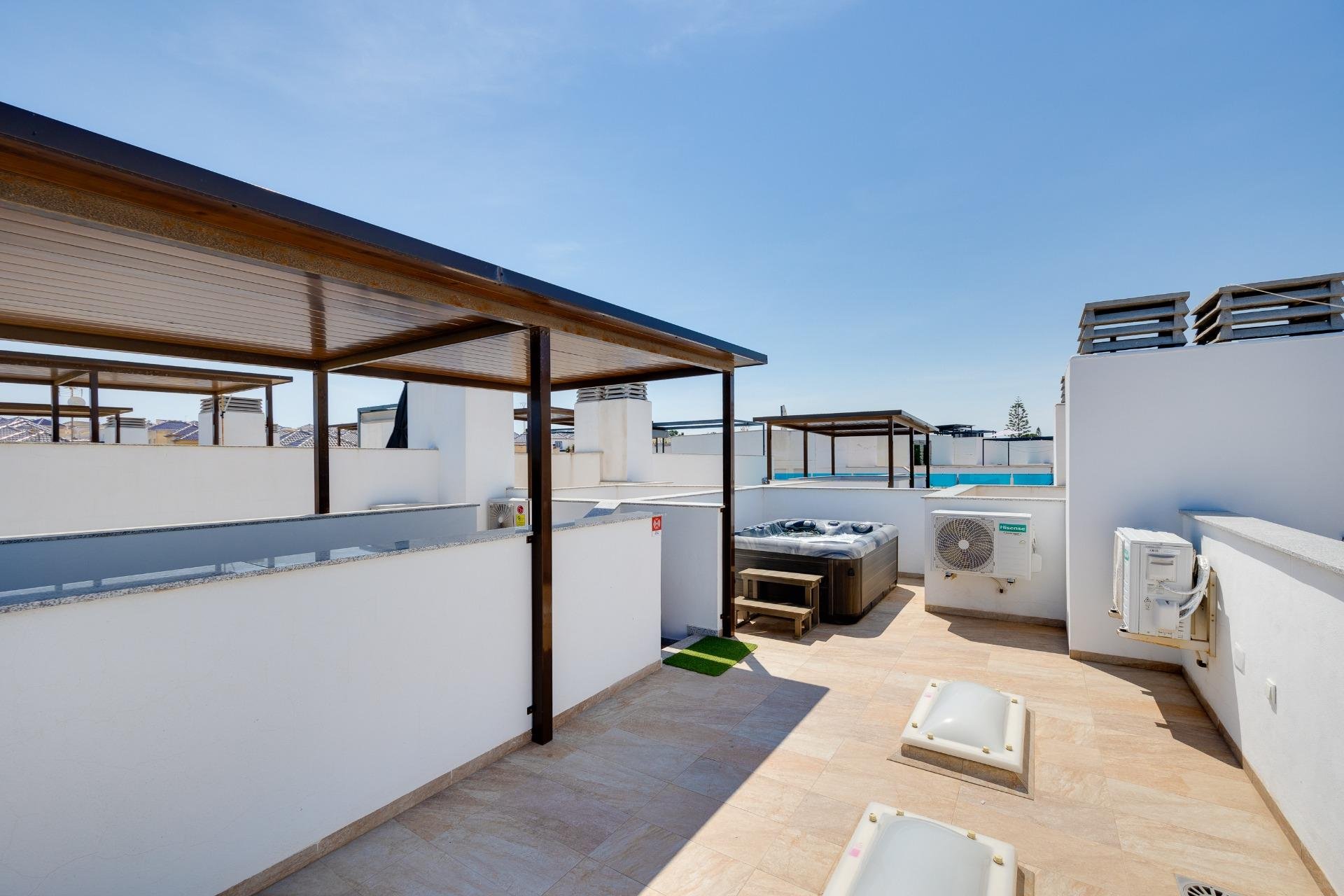 Revânzare - Casă înșiruită -
Torrevieja - Los Balcones