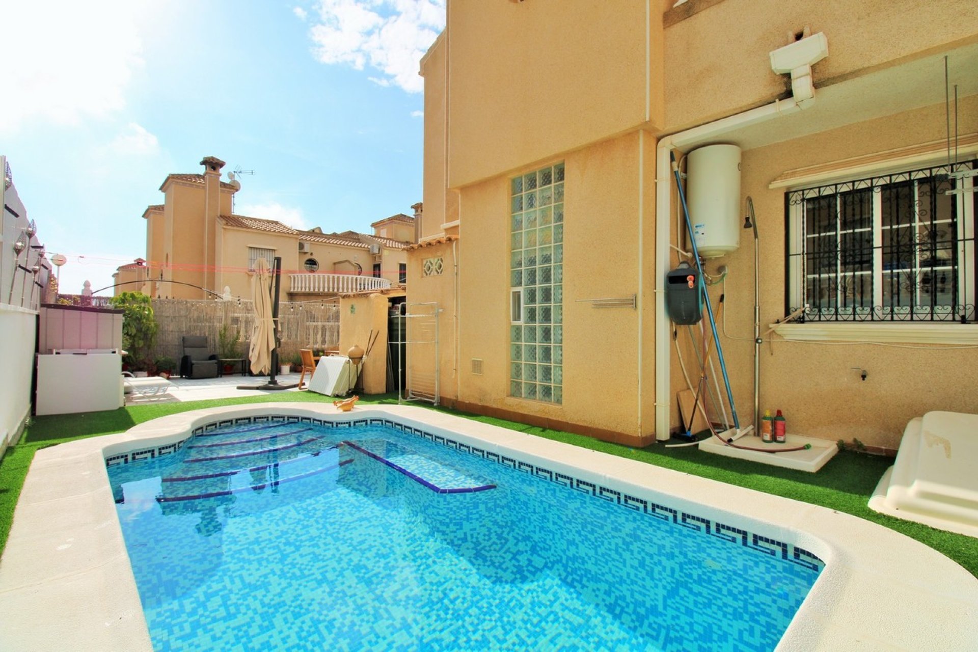 Revânzare - Casă înșiruită -
Villamartin - Costa Blanca