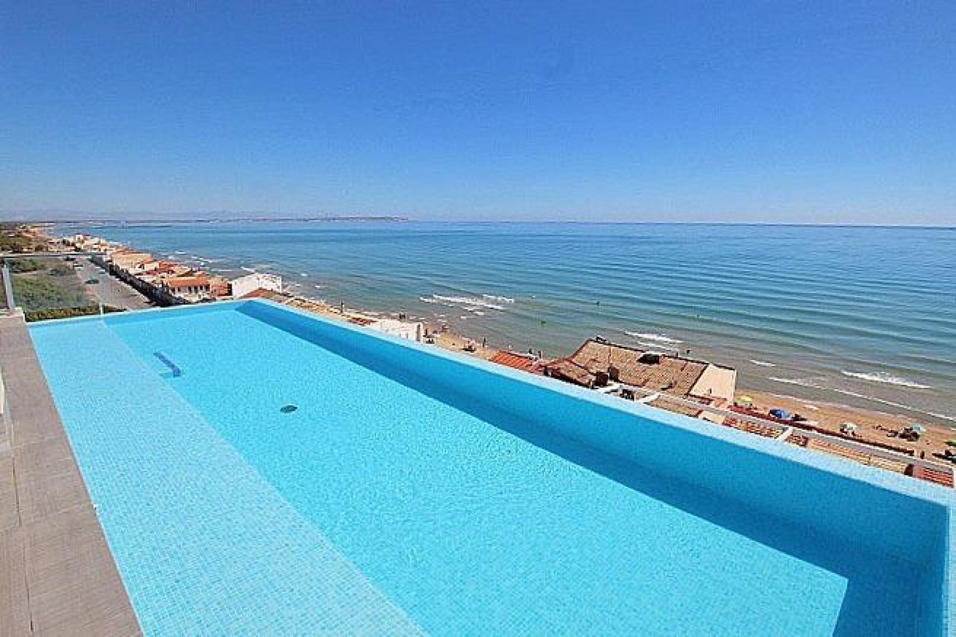 Revânzare - Mansardă -
Guardamar del Segura - Guardamar Playa
