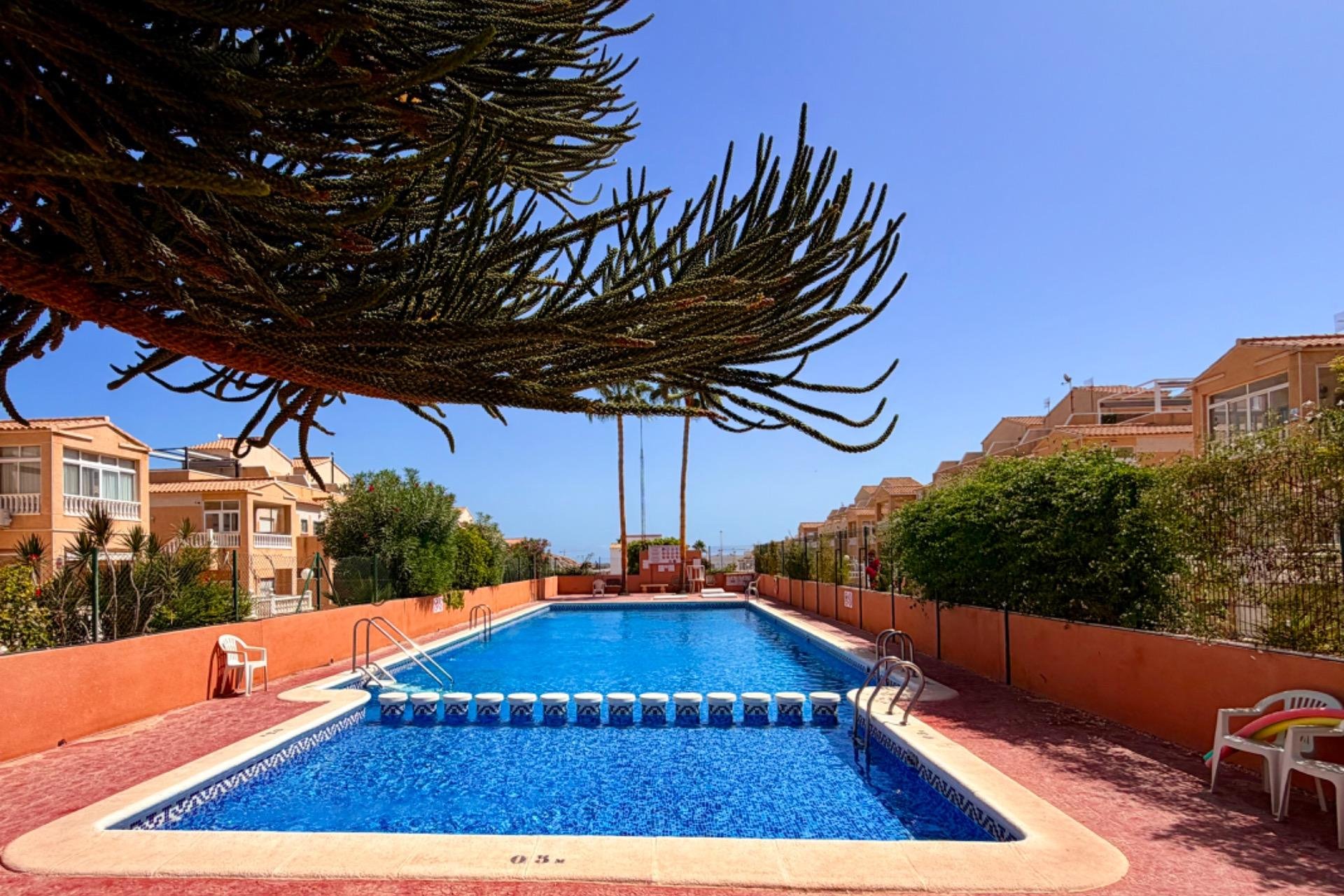 Revânzare - Mansardă -
Orihuela Costa - La Ciñuelica - Villa Rosa