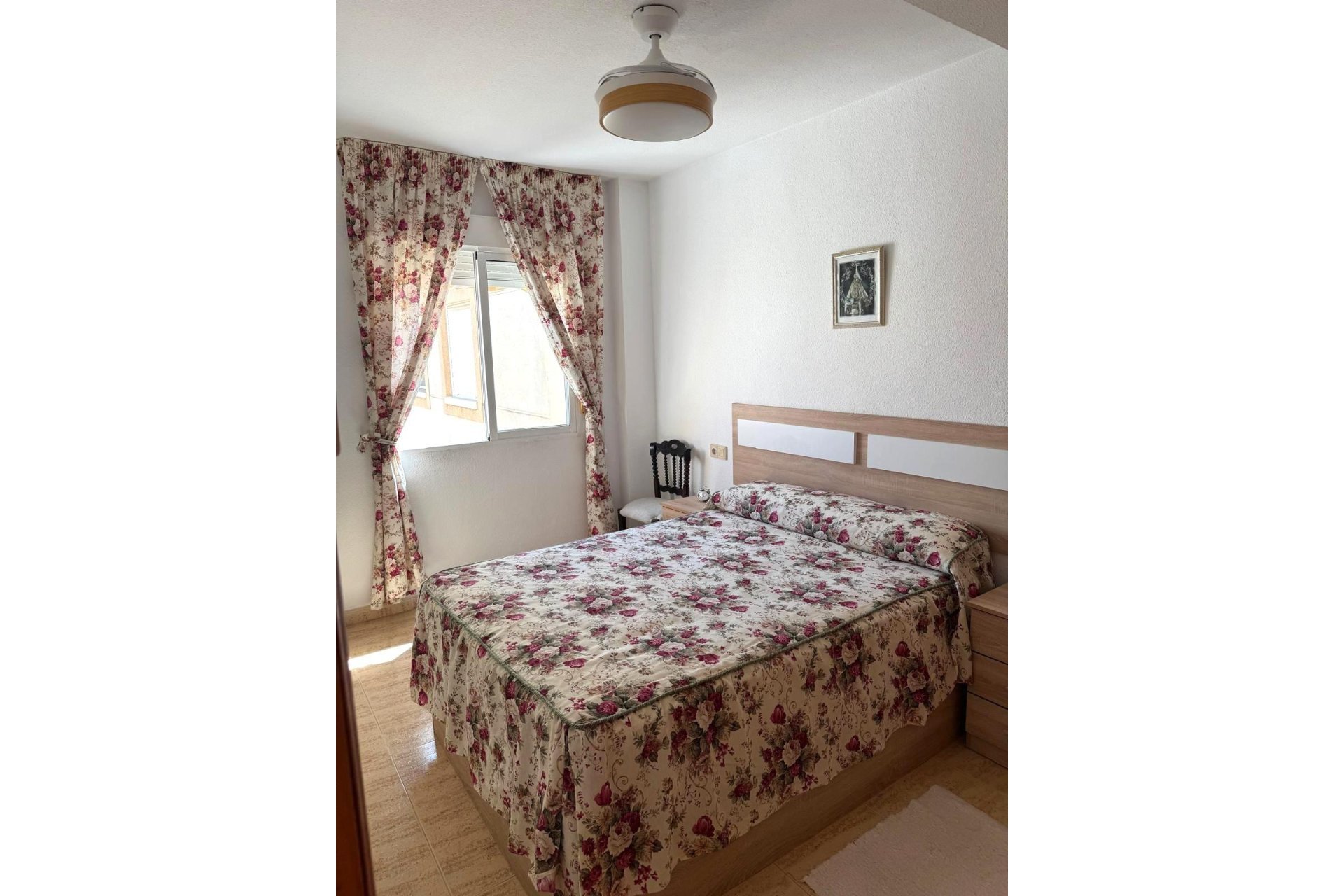 Revânzare - Mansardă -
Torrevieja - Acequion